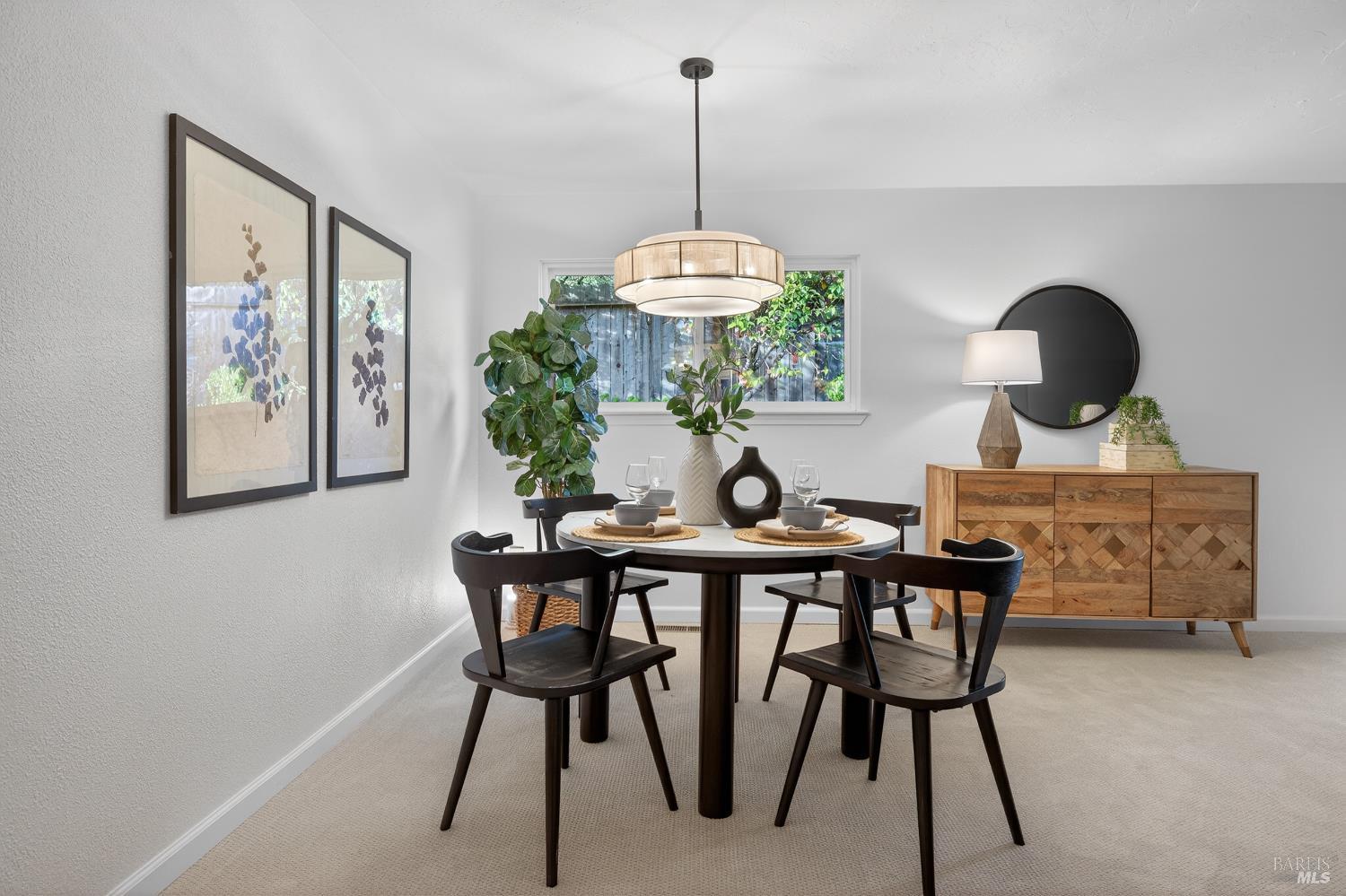 8256 Valley View Drive