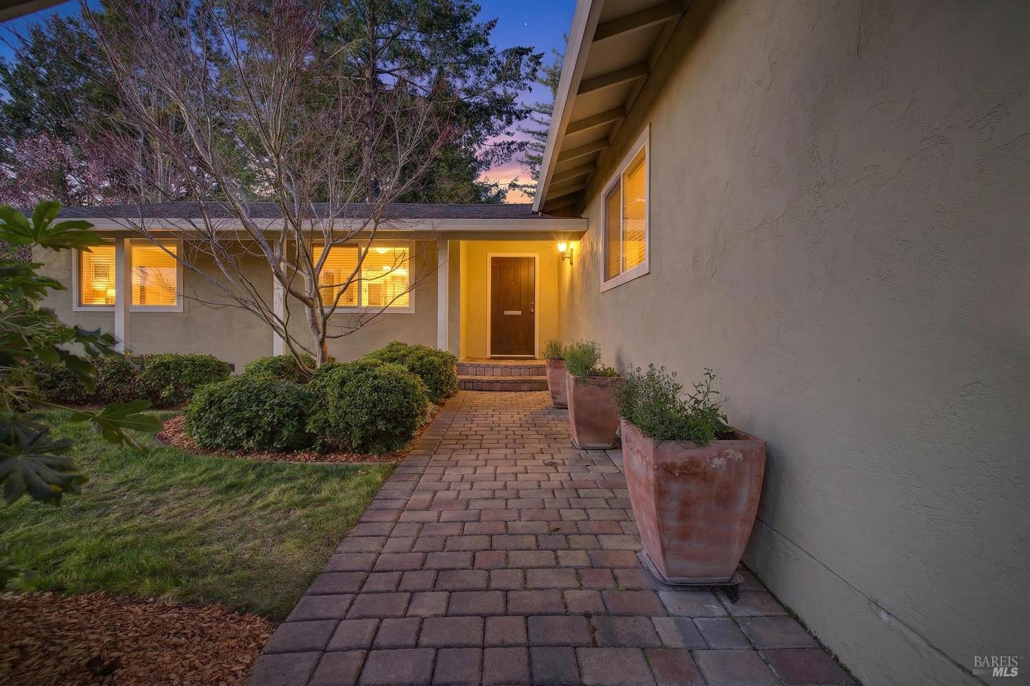 8256 Valley View Drive