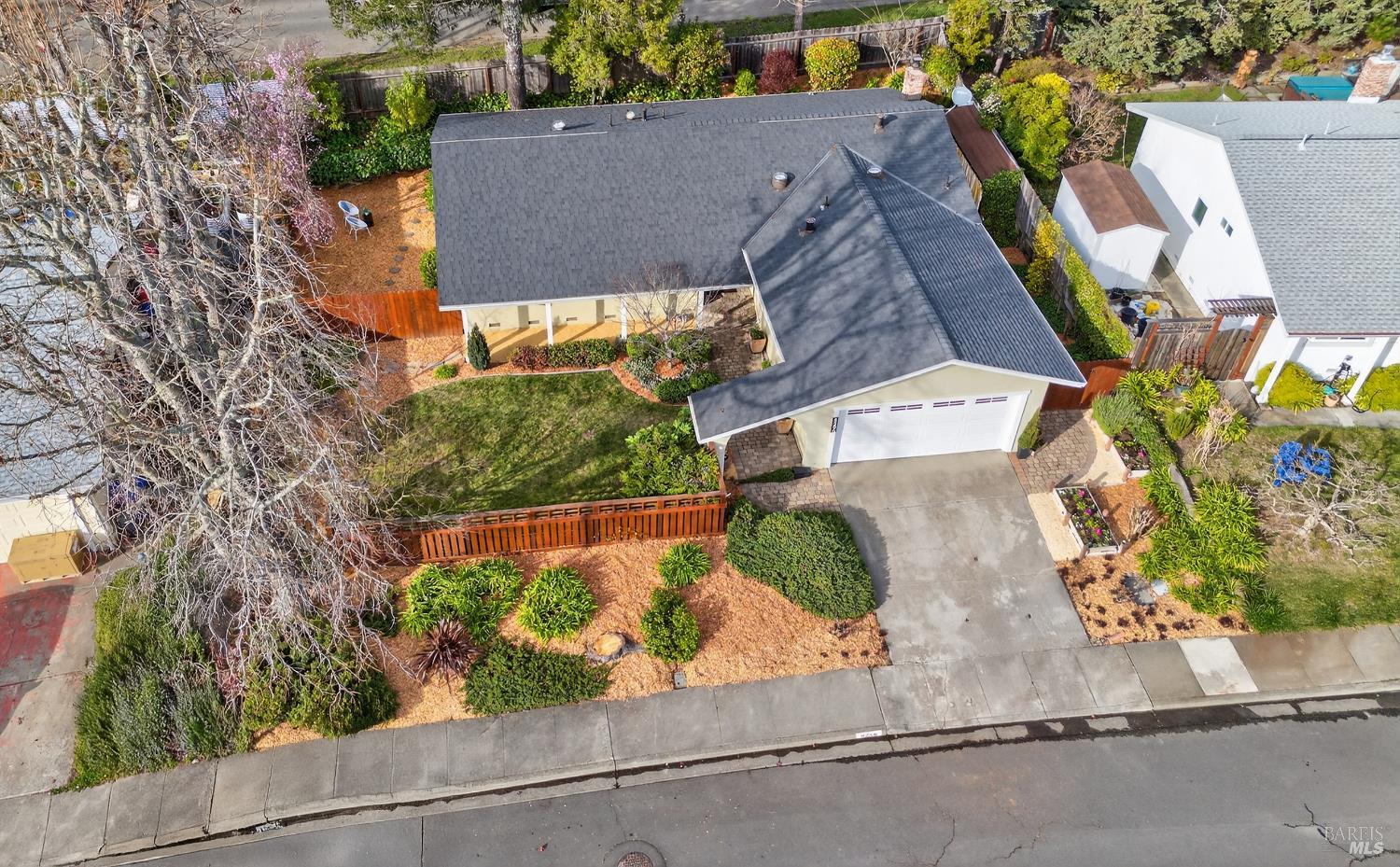 8256 Valley View Drive