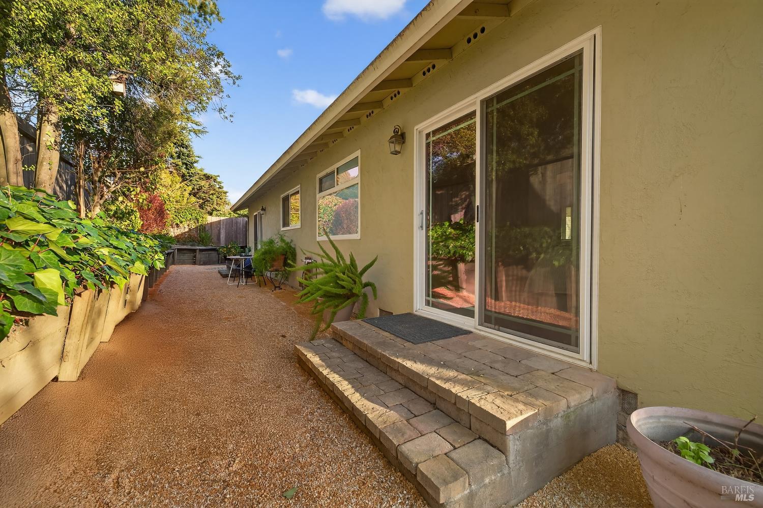 8256 Valley View Drive