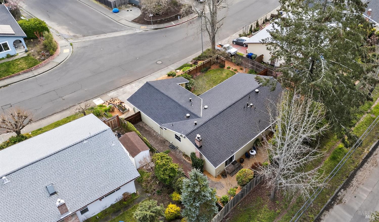 8256 Valley View Drive