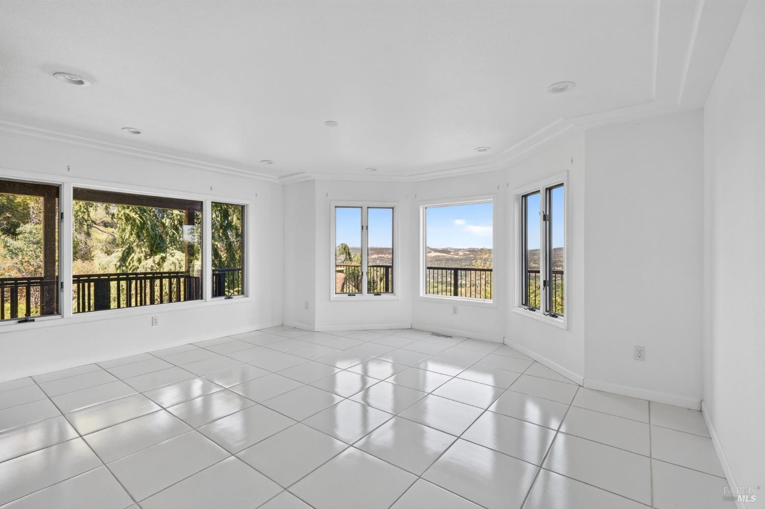 7490 Walnut Lane