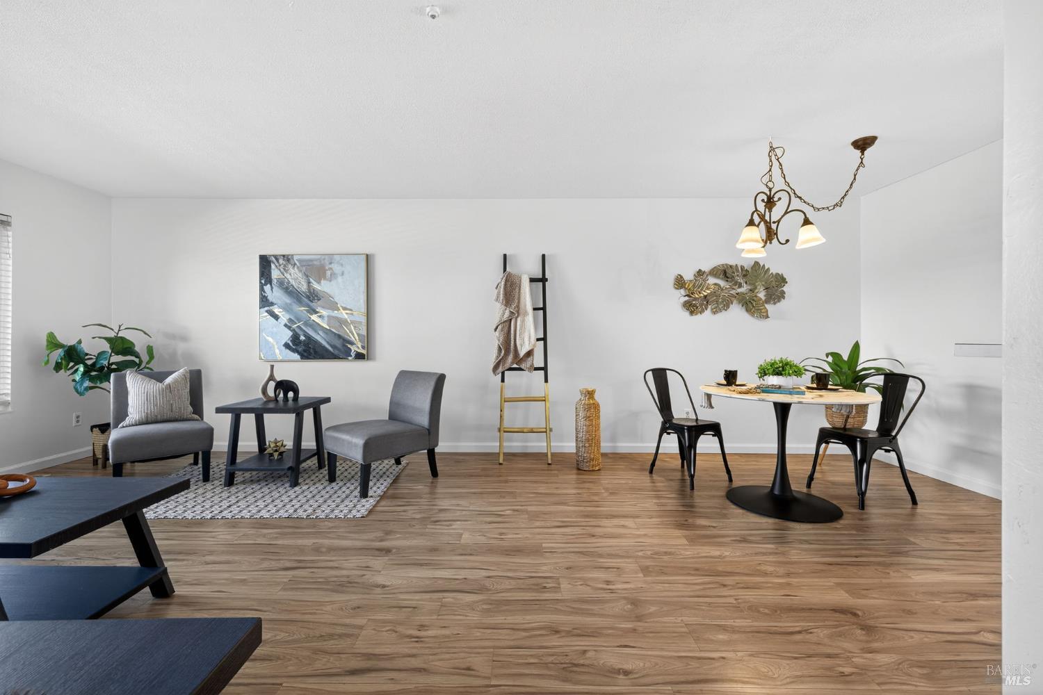 300 Stony Point Road Unit: #139