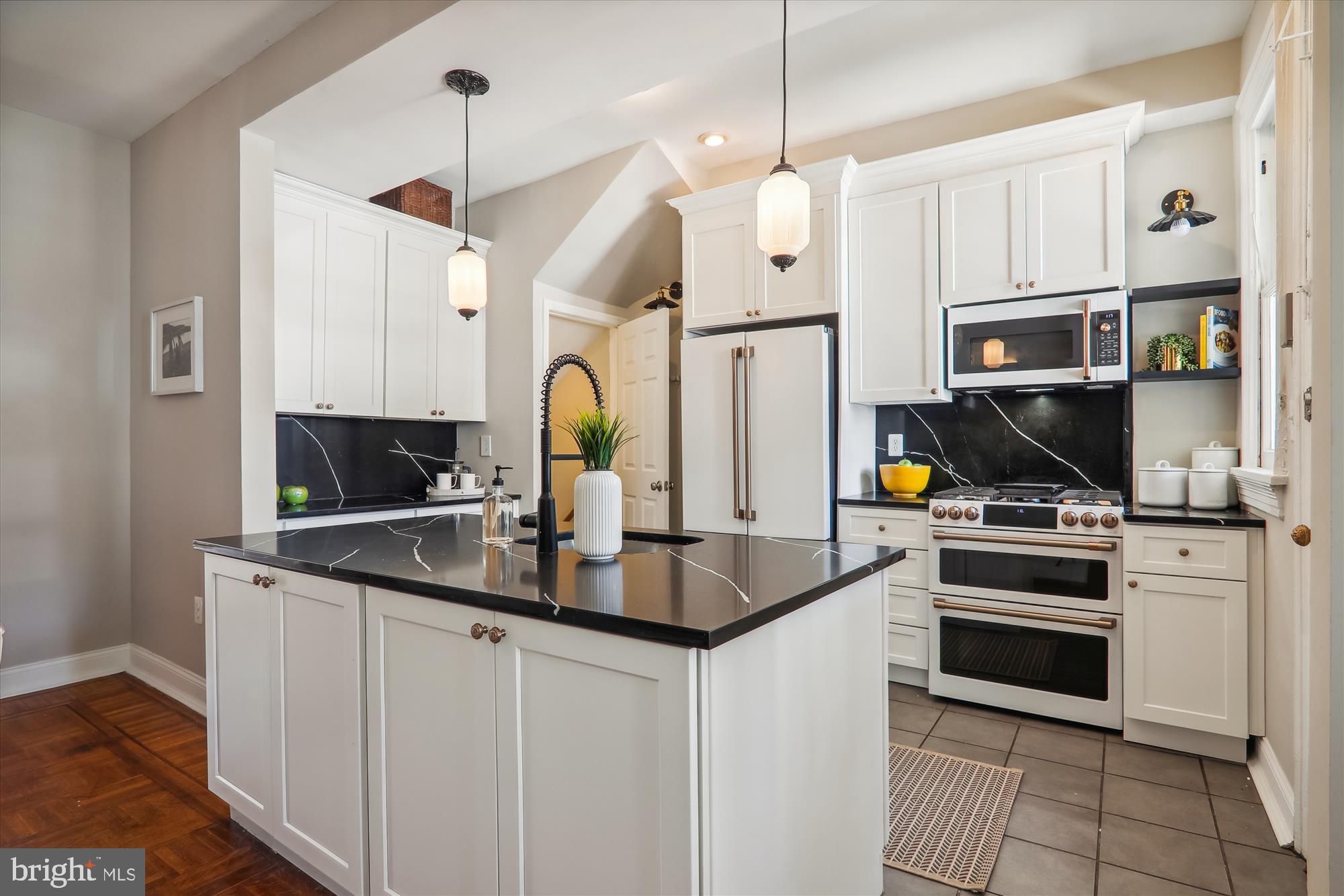 1339 NEWTON STREET NW