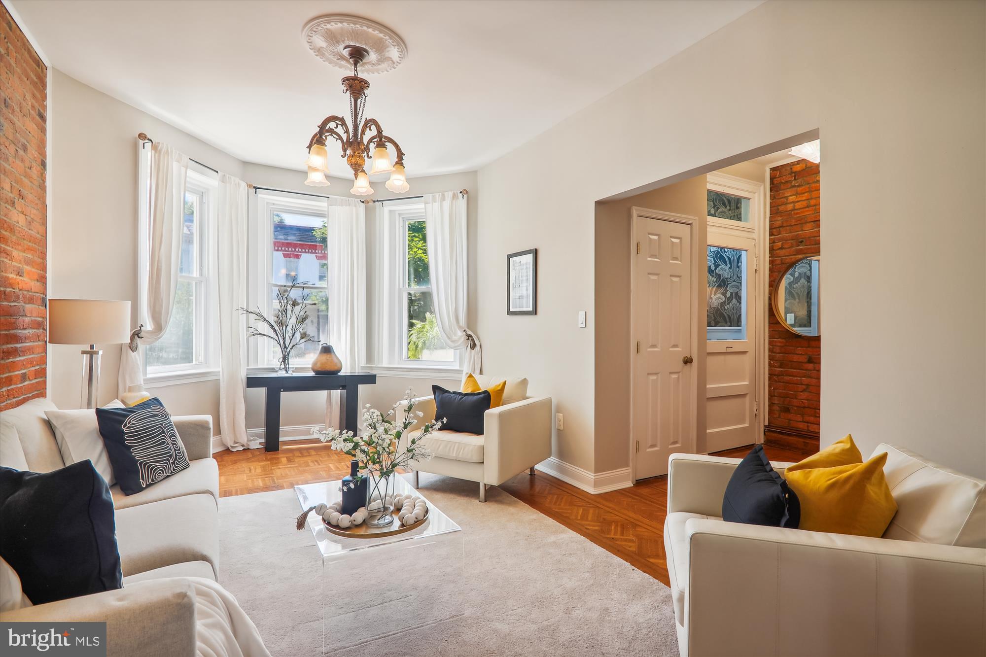 1339 NEWTON STREET NW