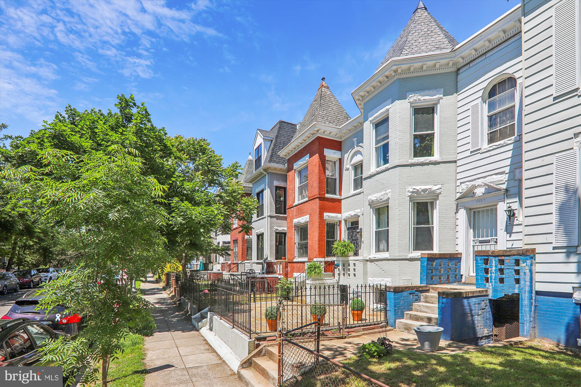 1339 NEWTON STREET NW