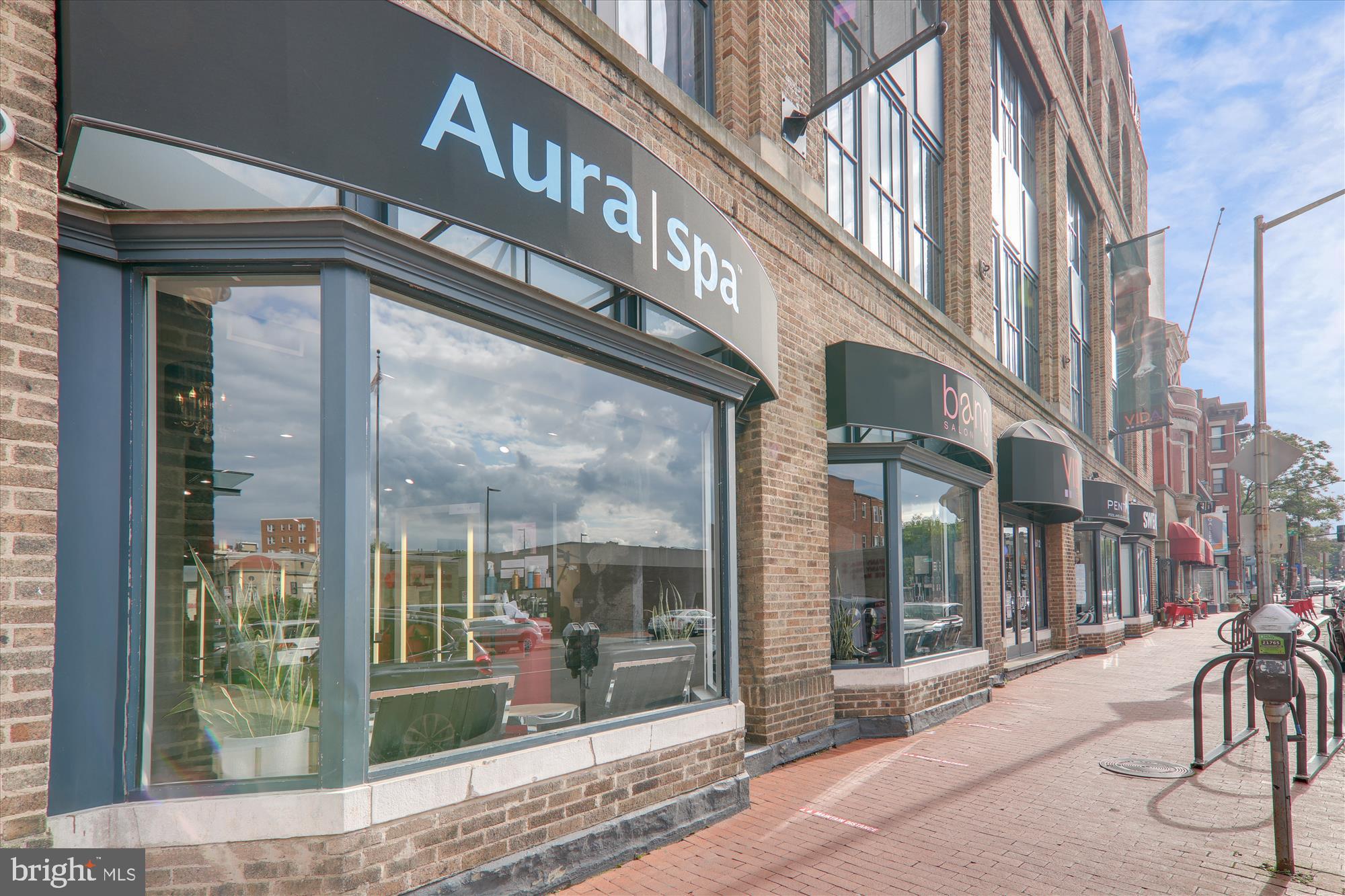 1339 NEWTON STREET NW