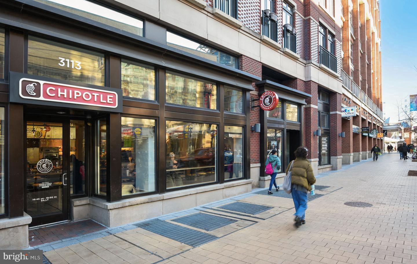 1339 NEWTON STREET NW