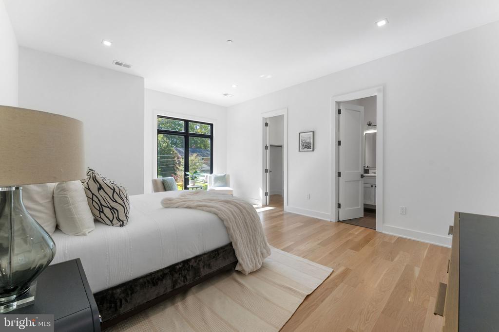 6411 CRANE TERRACE