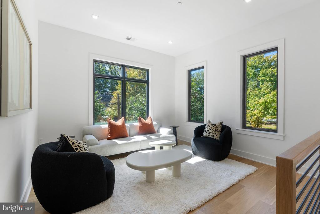 6411 CRANE TERRACE