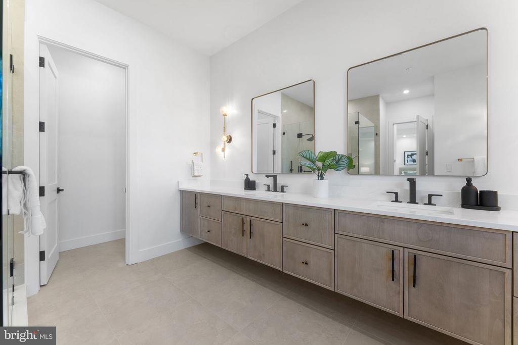 6411 CRANE TERRACE