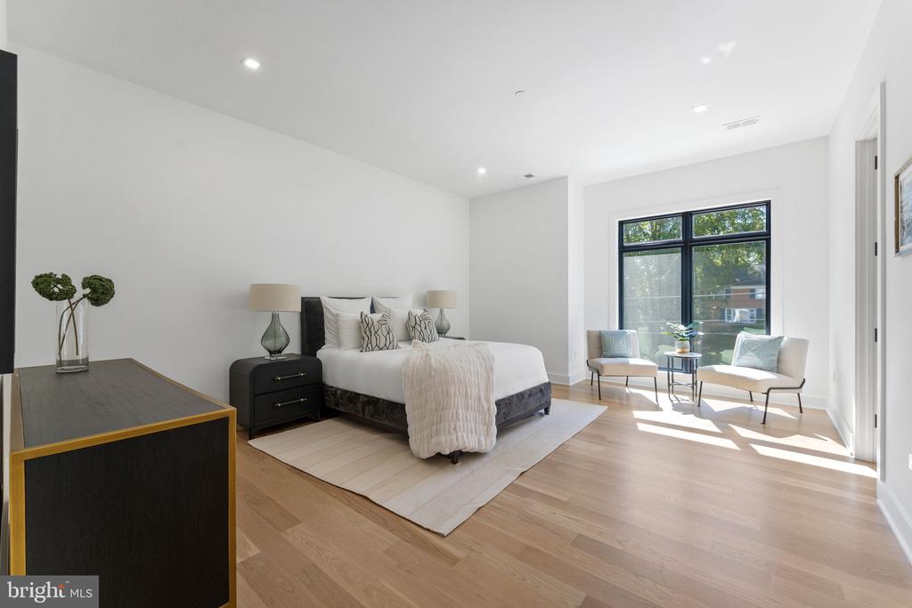 6411 CRANE TERRACE