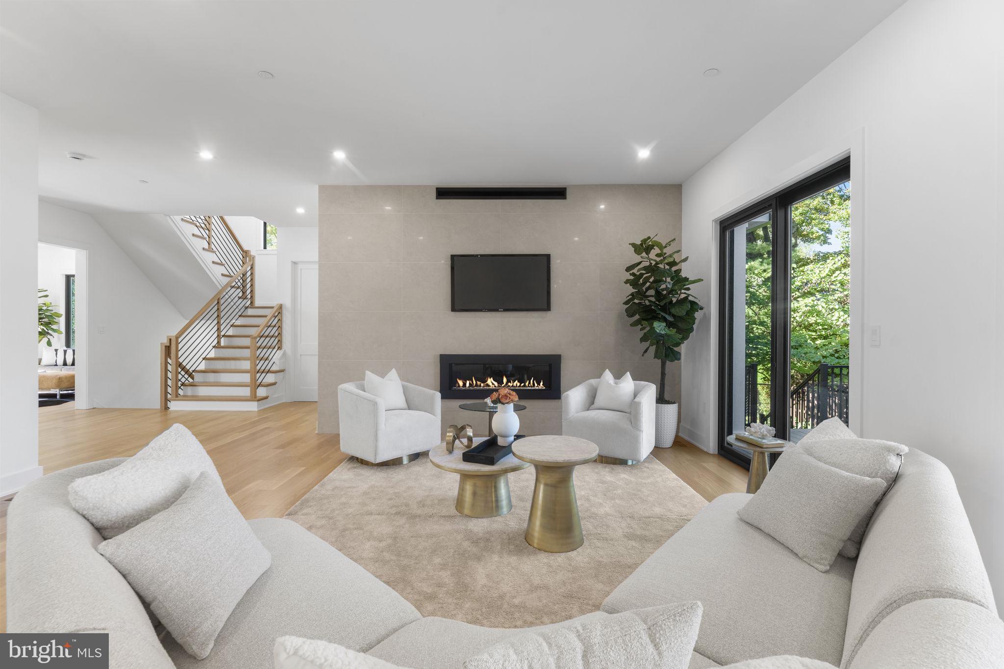 6411 CRANE TERRACE