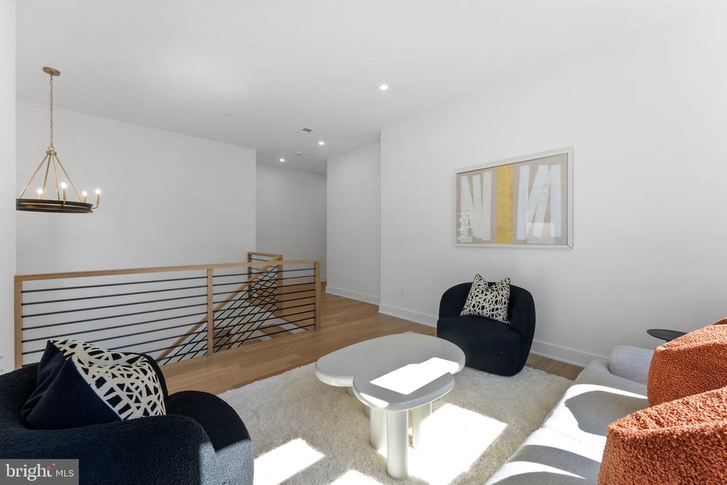 6411 CRANE TERRACE