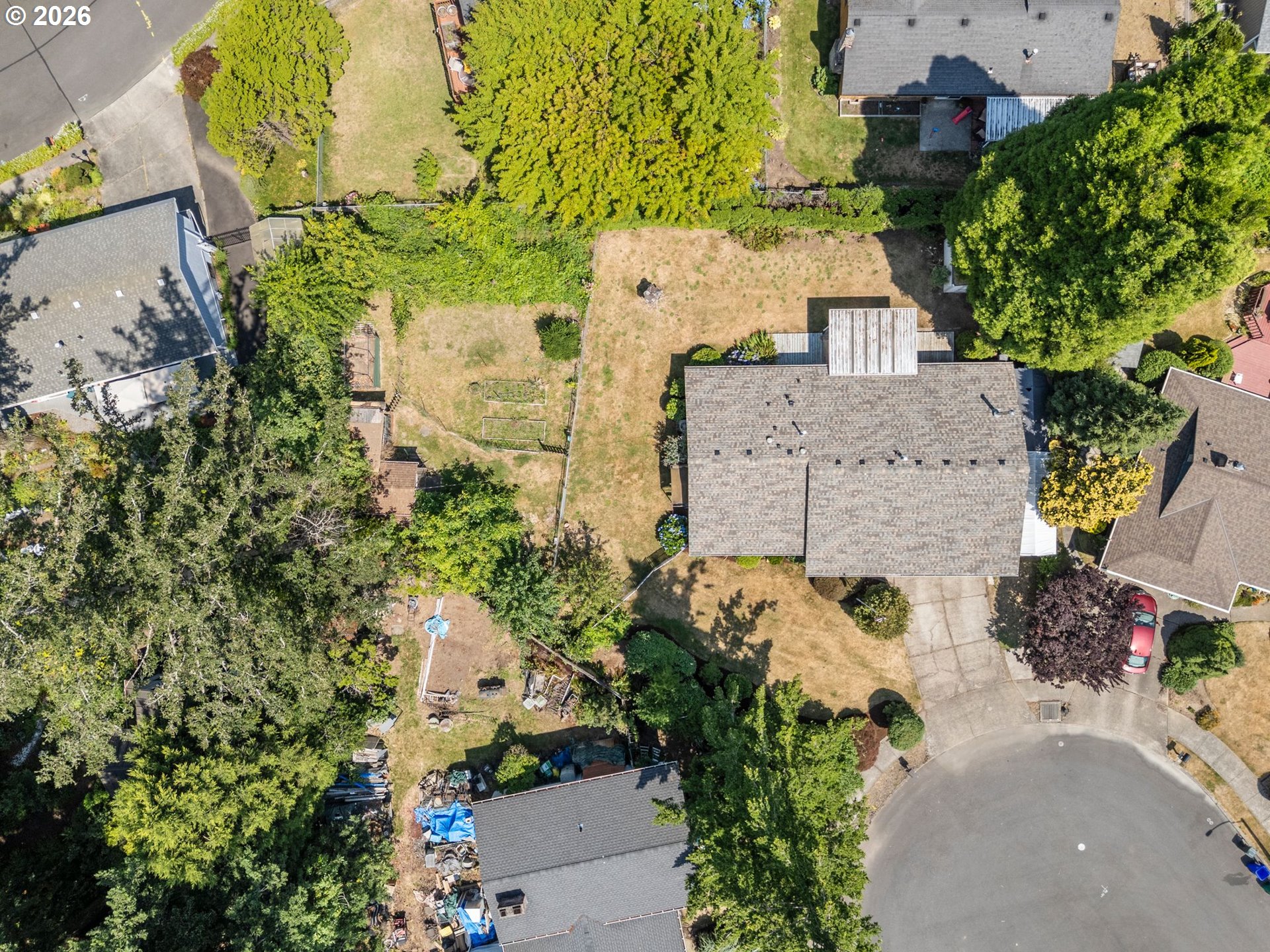 505 NE DEXTER CT