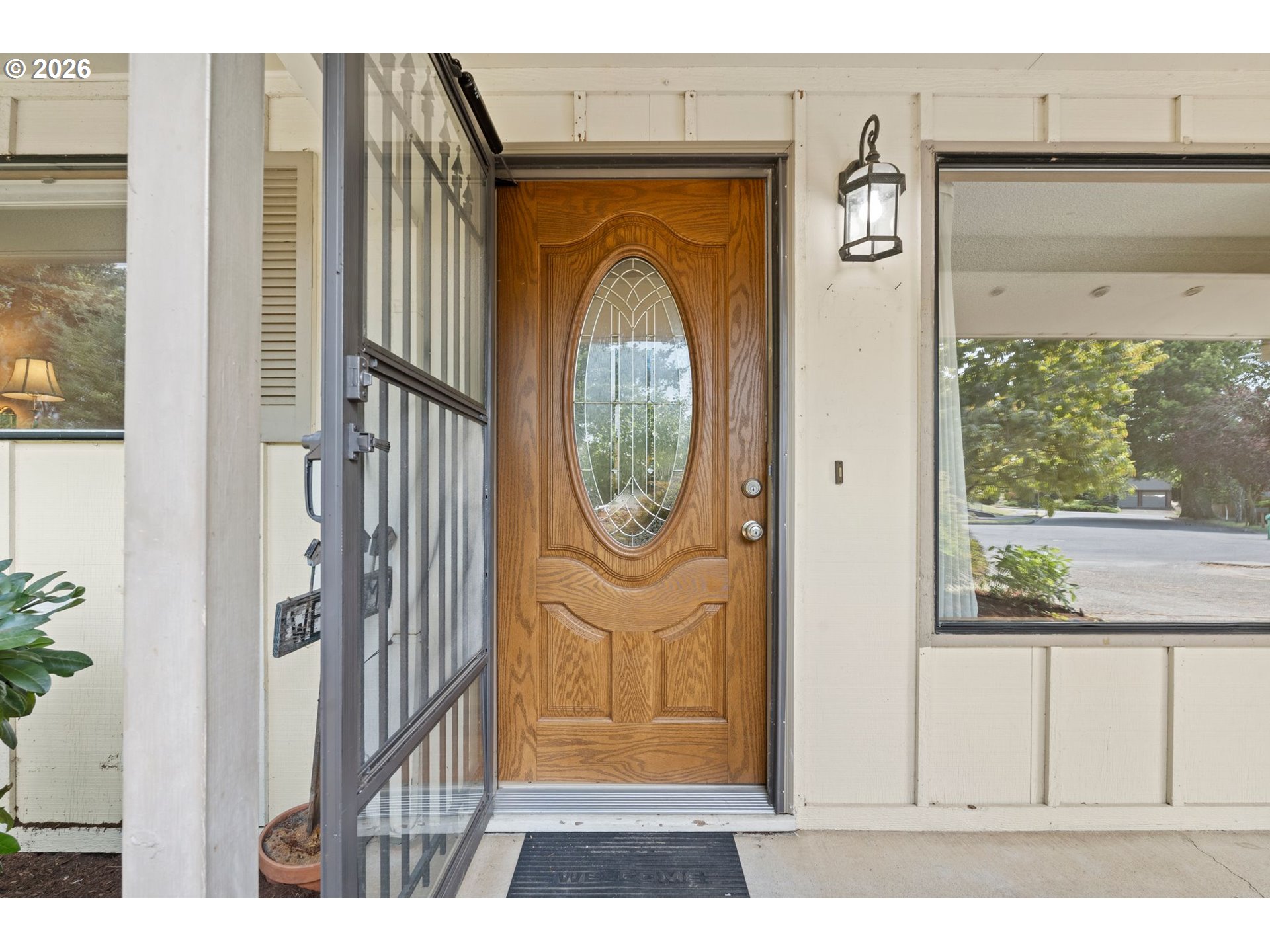 505 NE DEXTER CT
