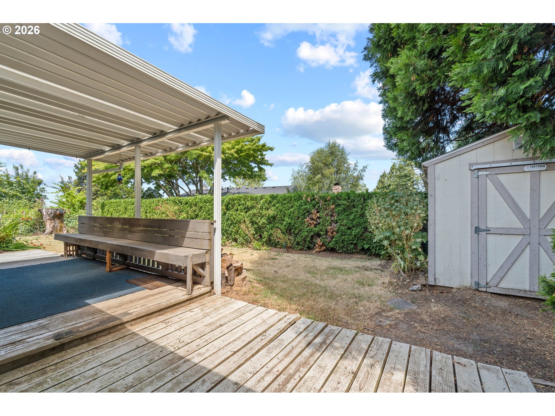 505 NE DEXTER CT