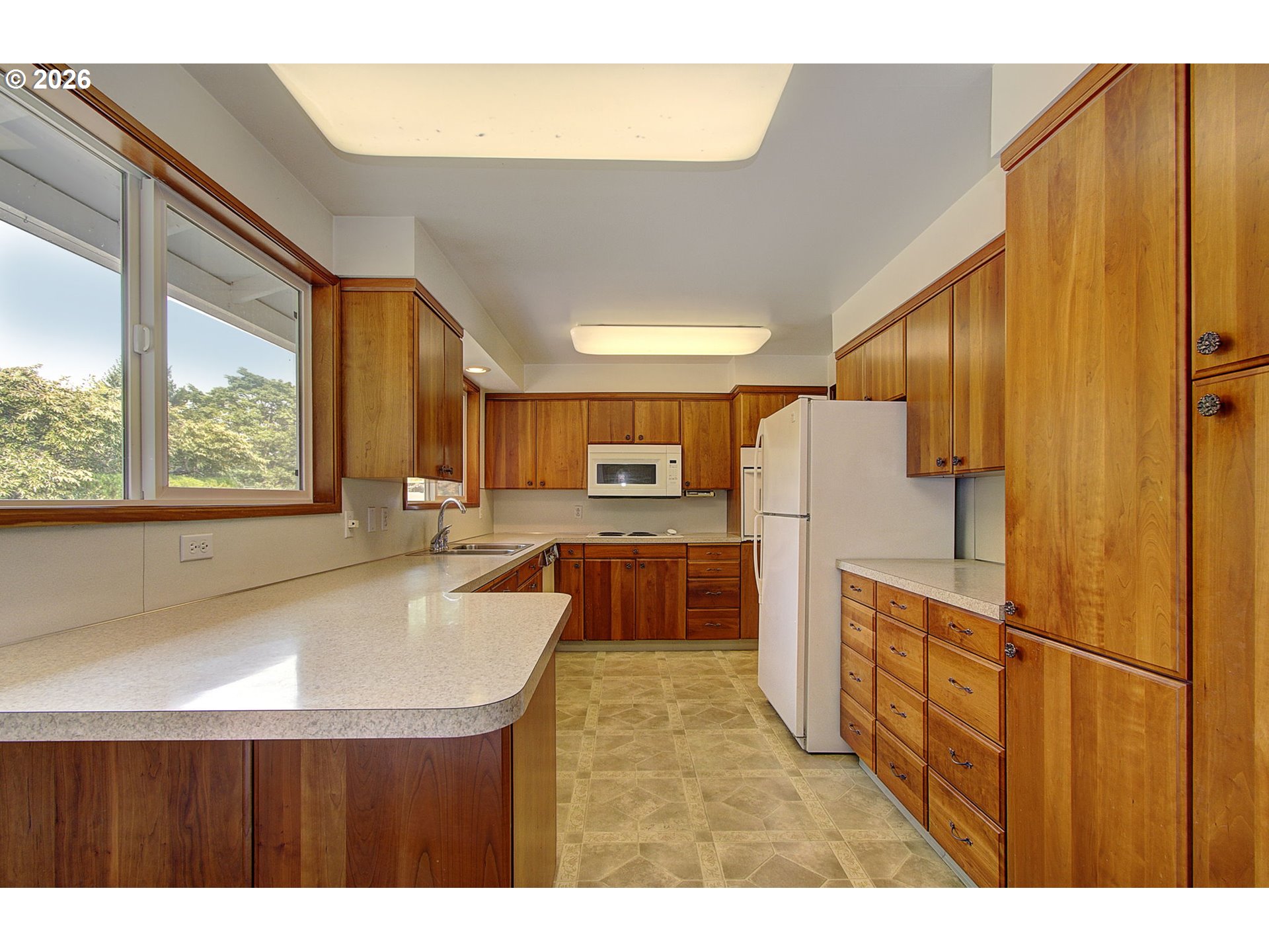 402 NW 69TH ST