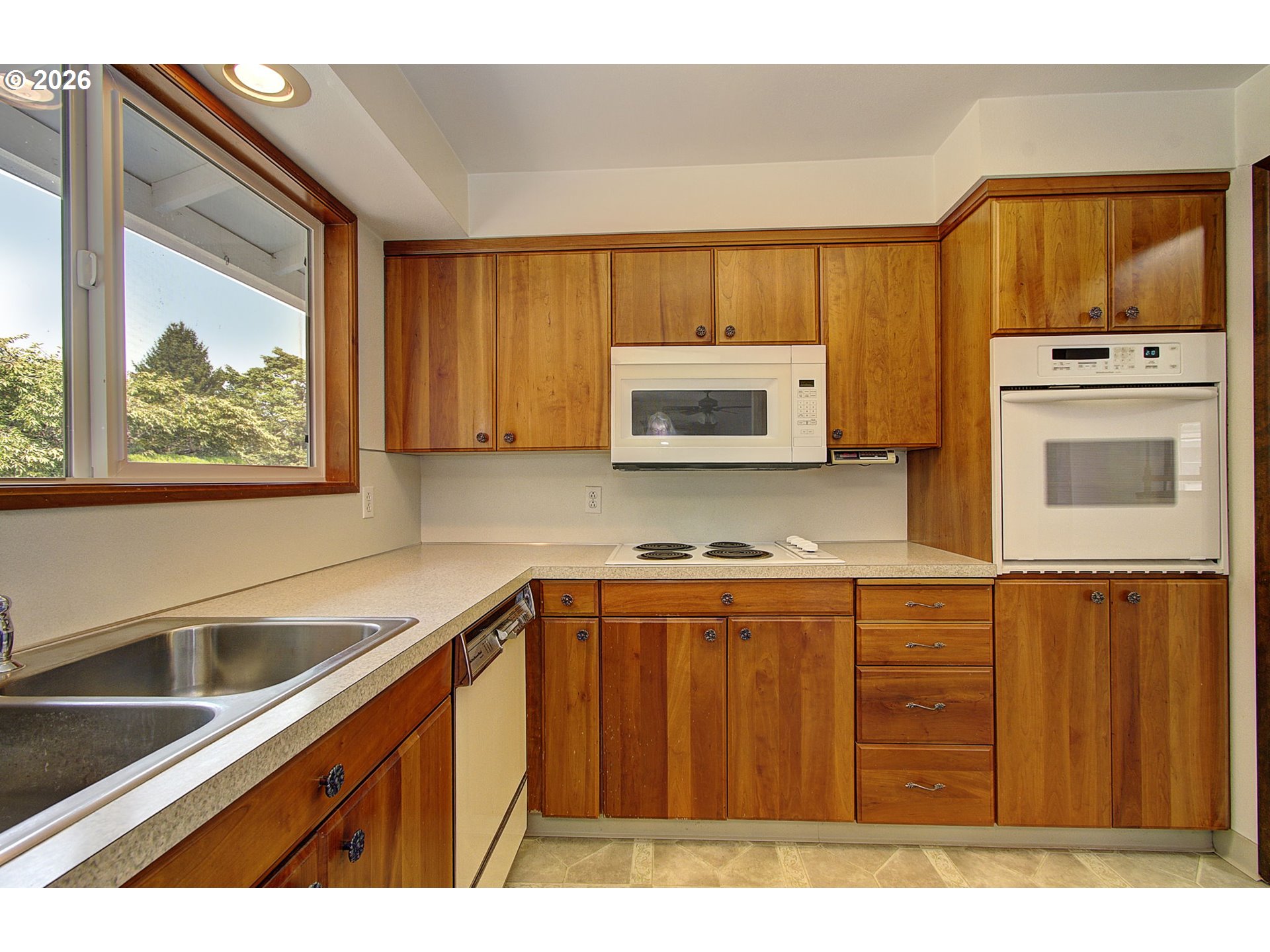 402 NW 69TH ST