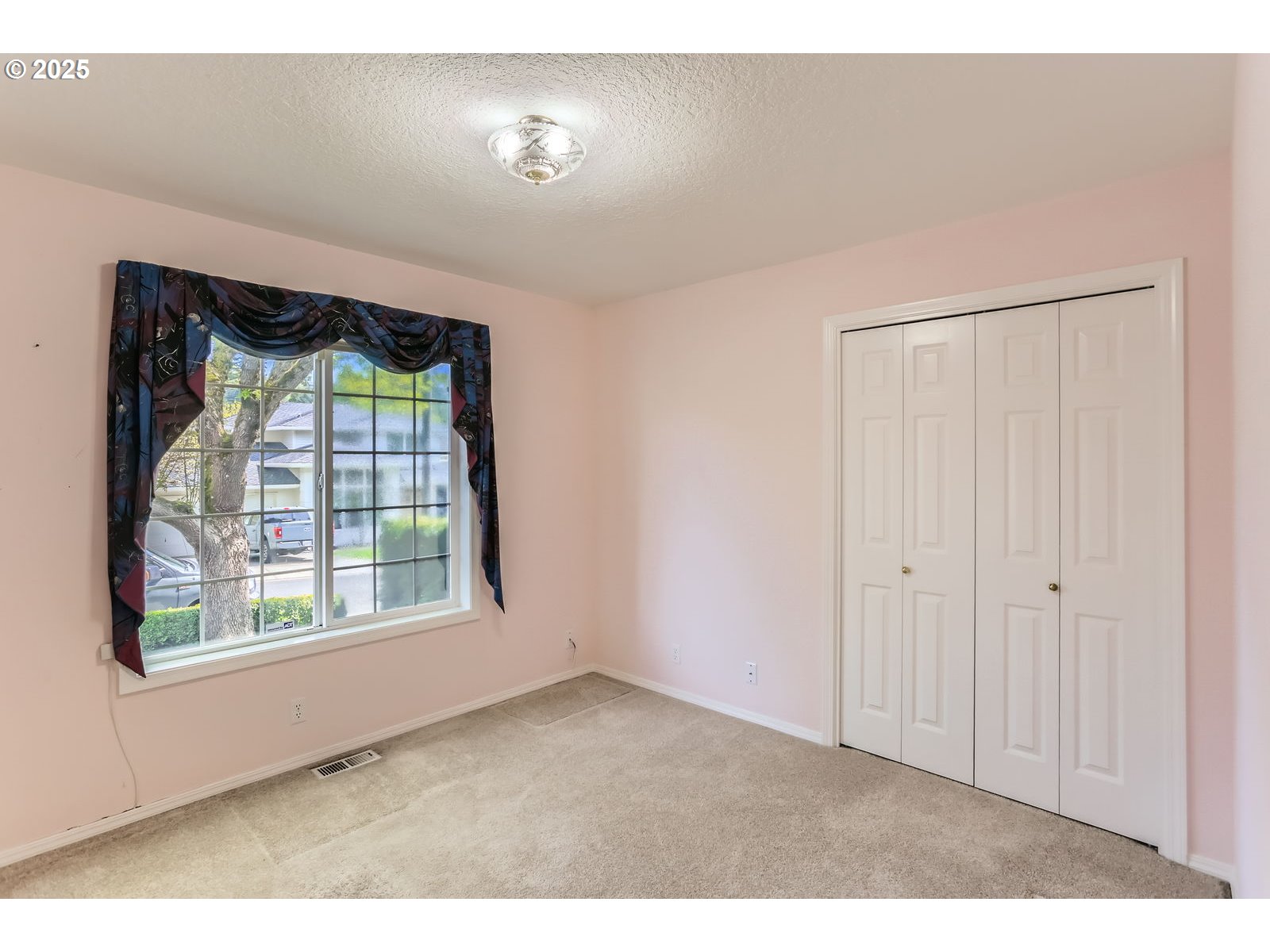 8355 SW SUNSTONE LOOP