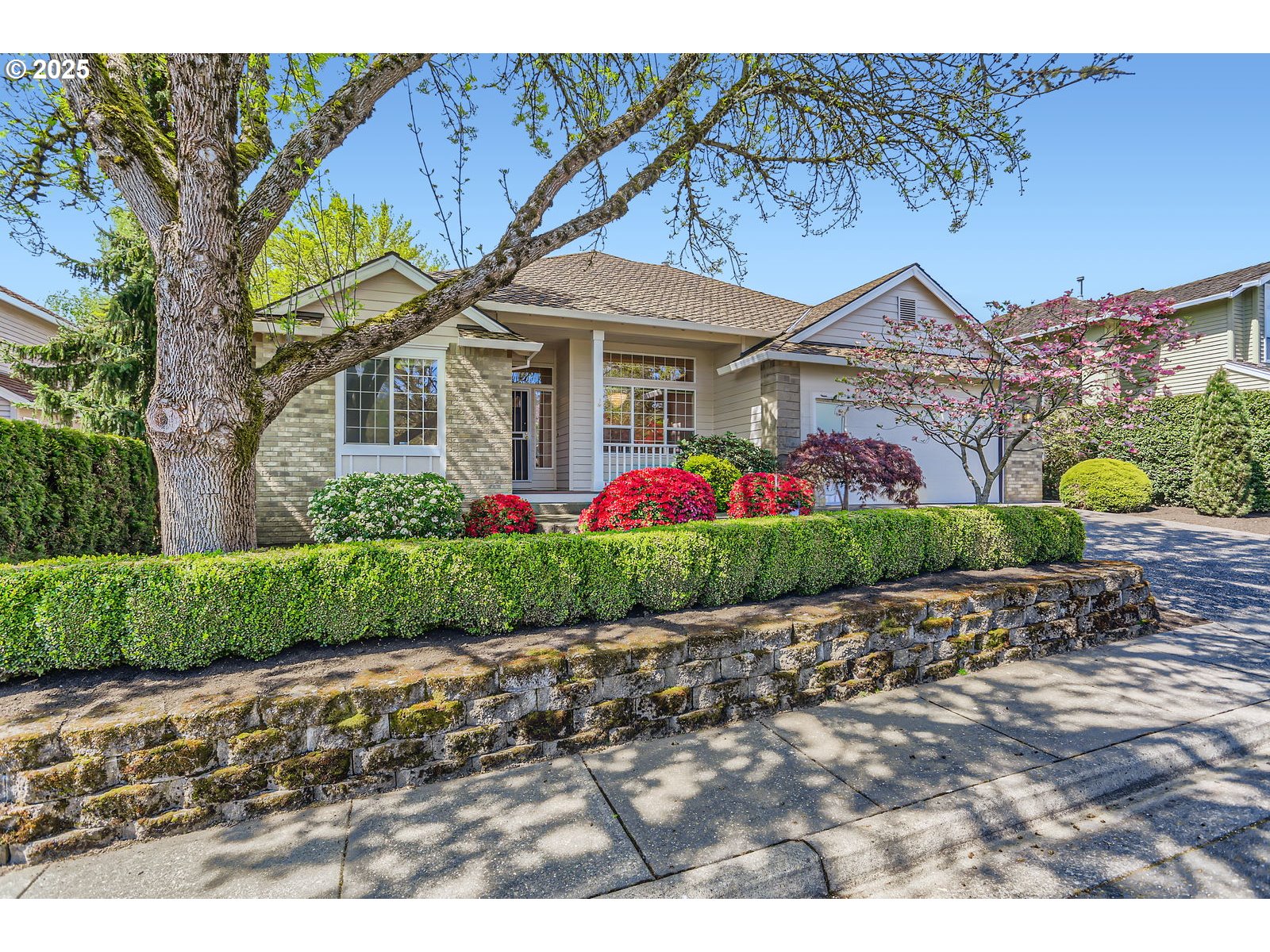 8355 SW SUNSTONE LOOP