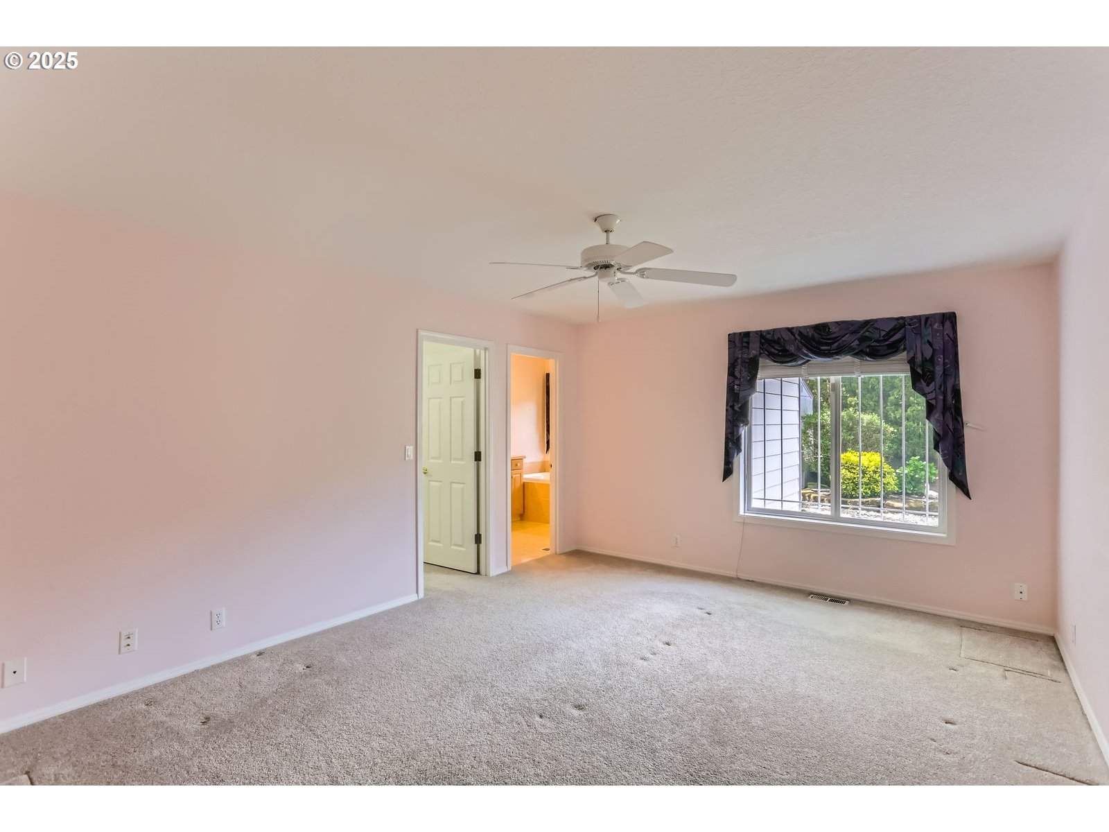 8355 SW SUNSTONE LOOP