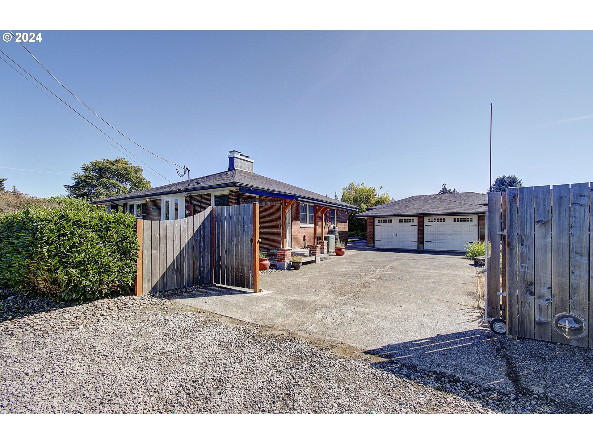 3817 V ST