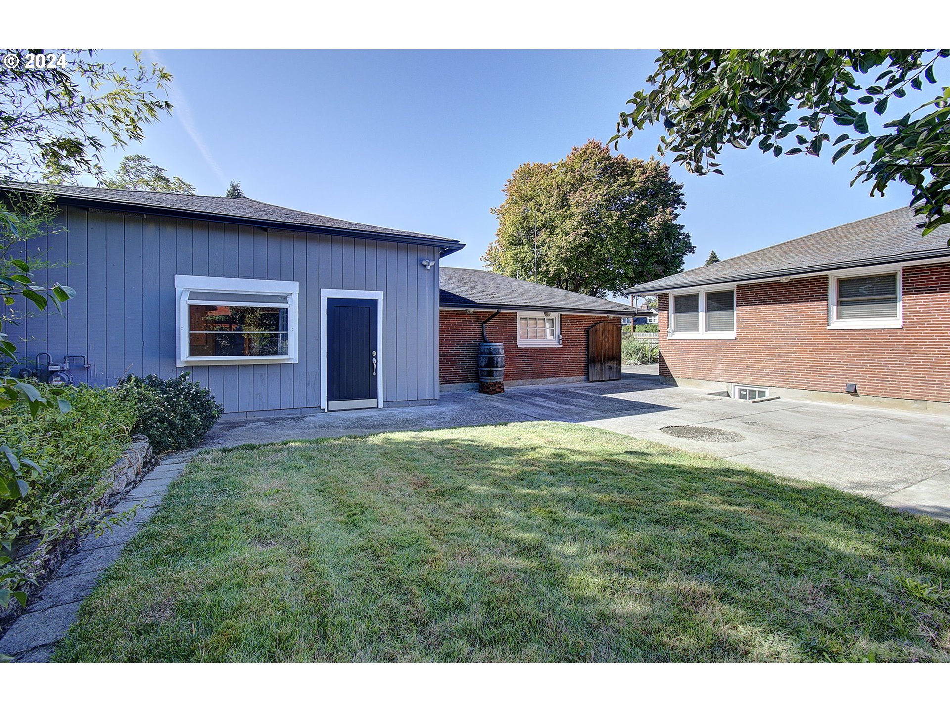 3817 V ST