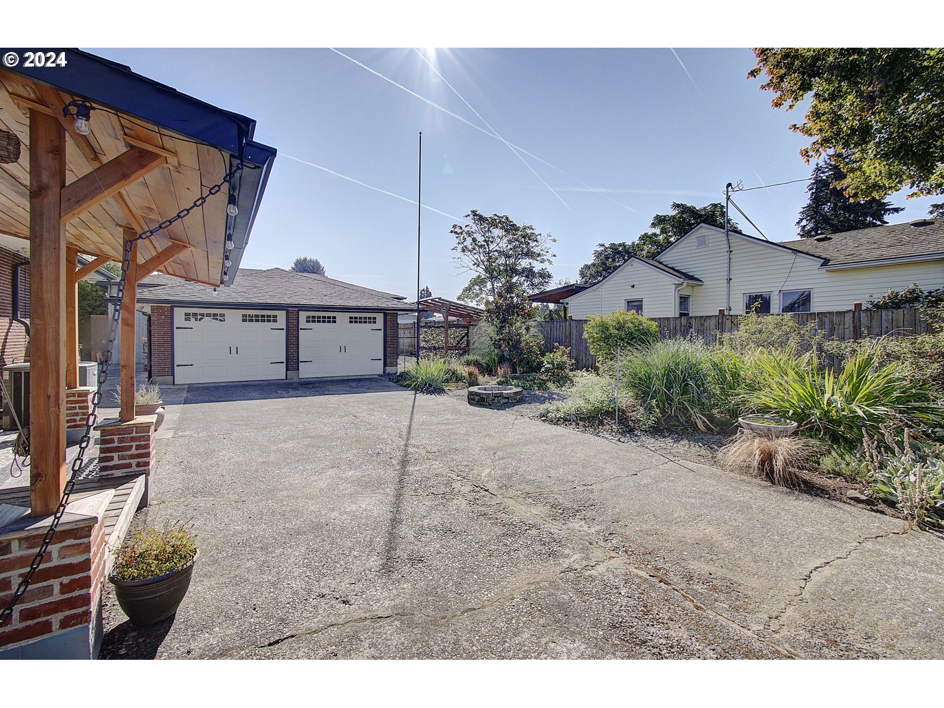 3817 V ST