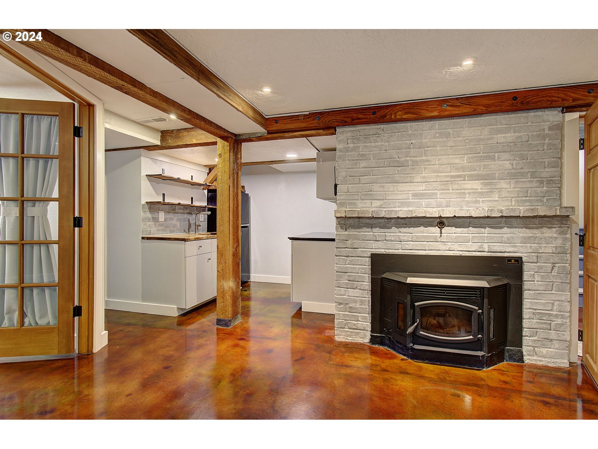 3817 V ST