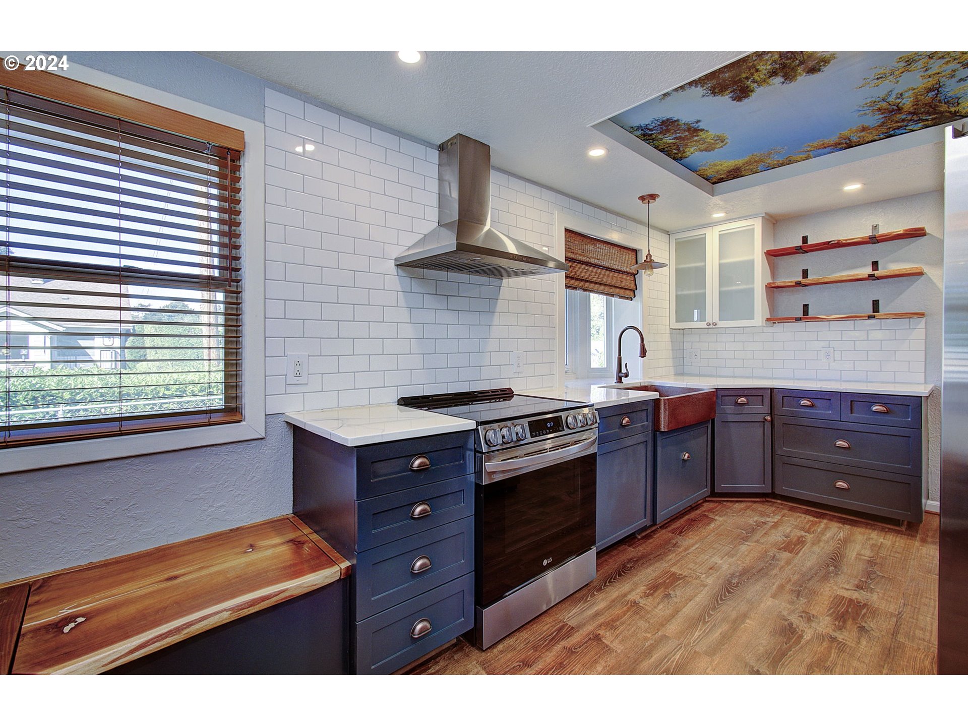 3817 V ST
