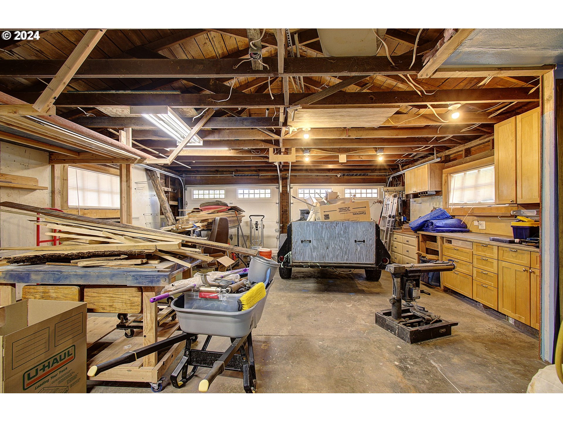 3817 V ST