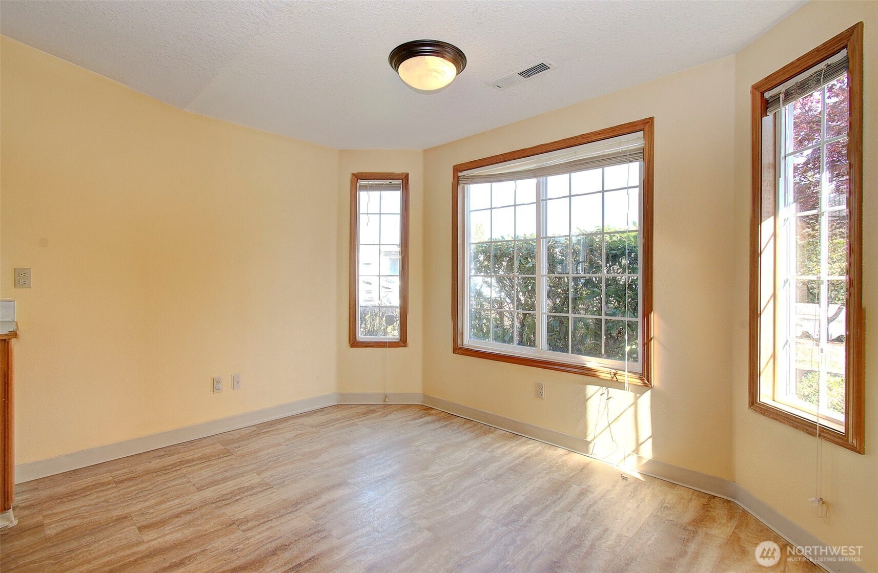13503 NE 89th Street