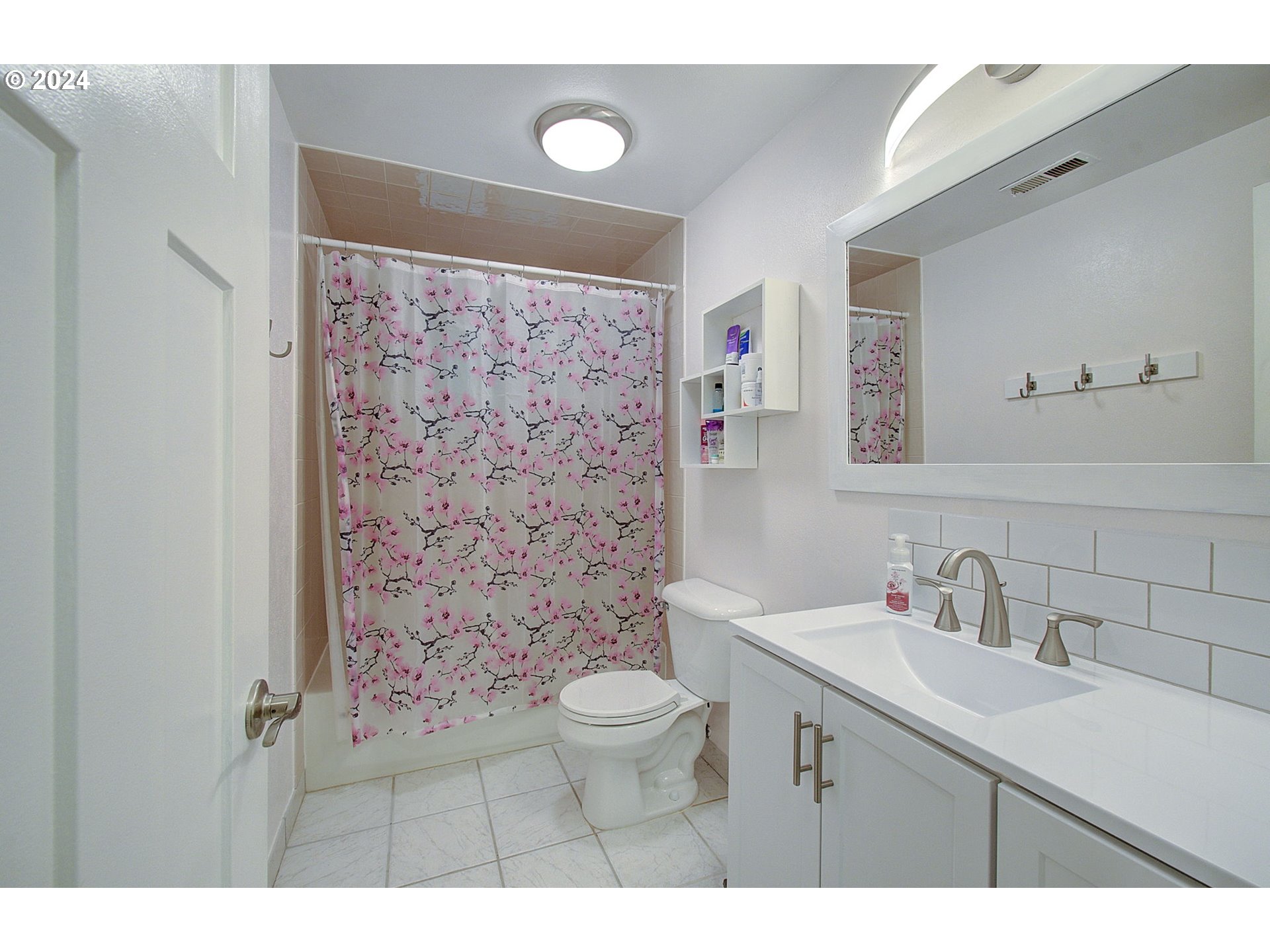 15407 NE 181ST LOOP