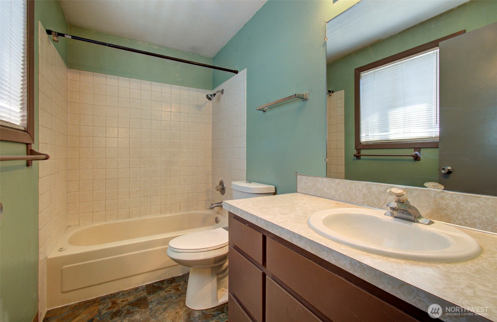 324 NW 8th Street