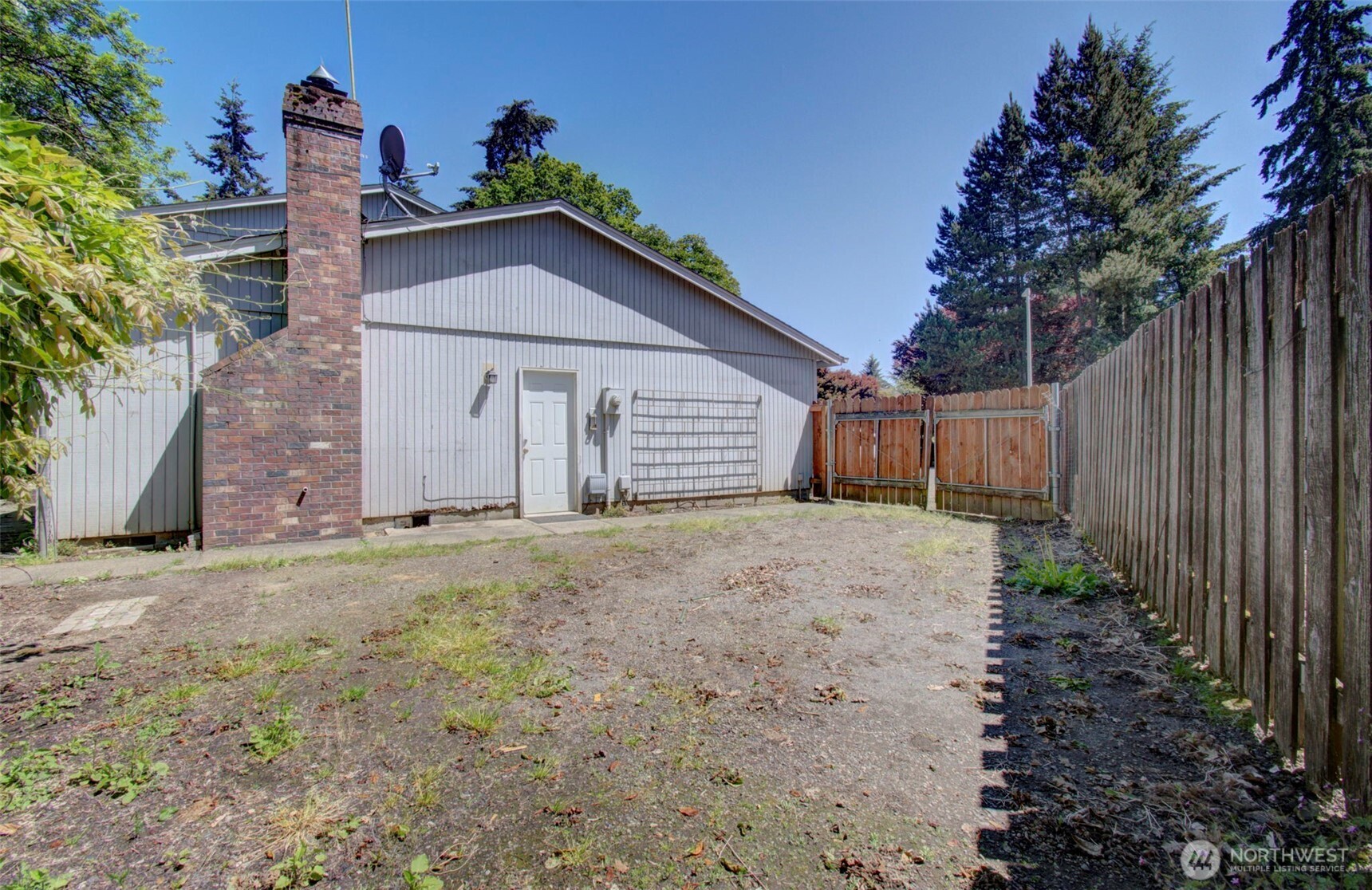 324 NW 8th Street