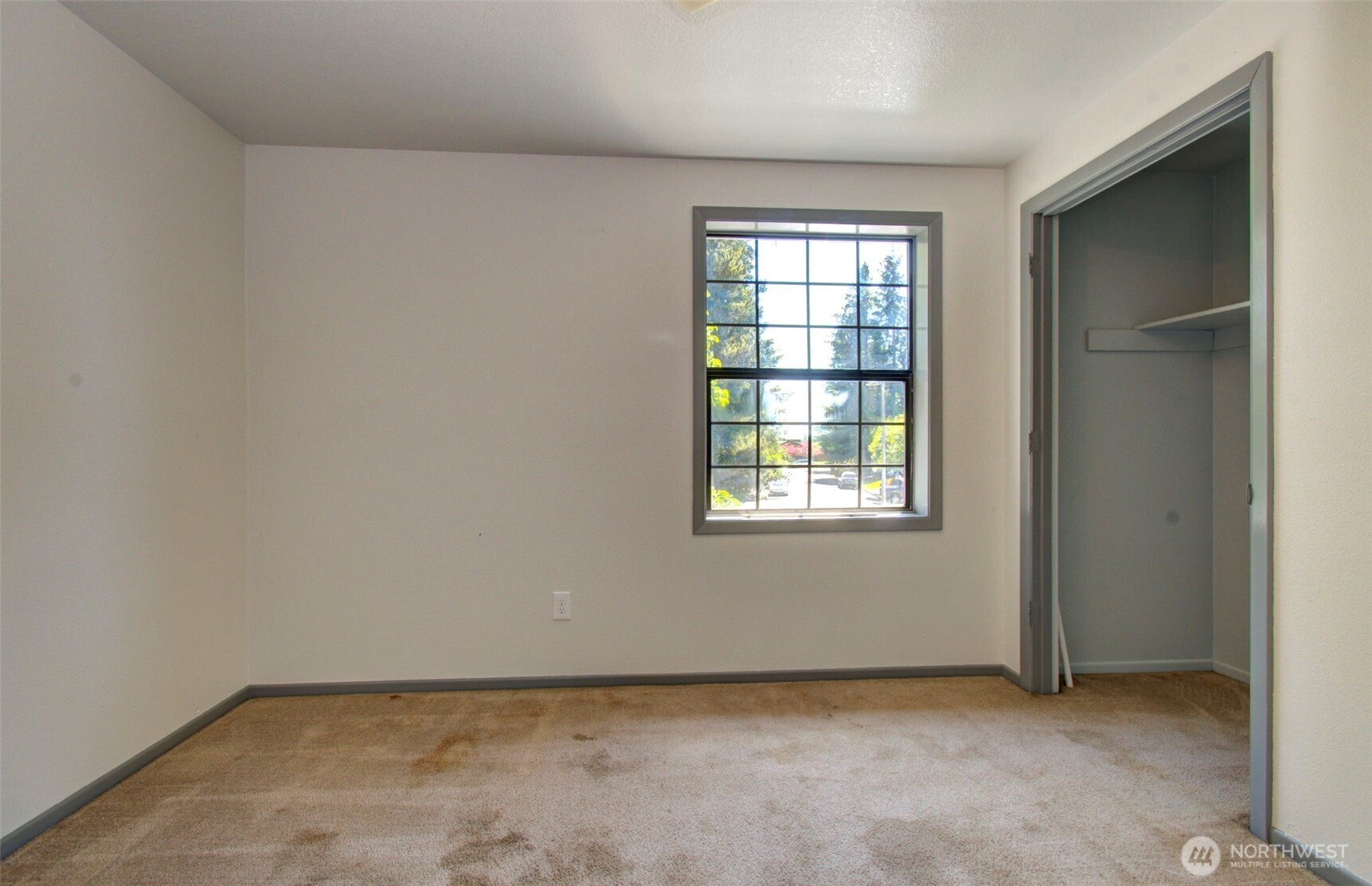 324 NW 8th Street