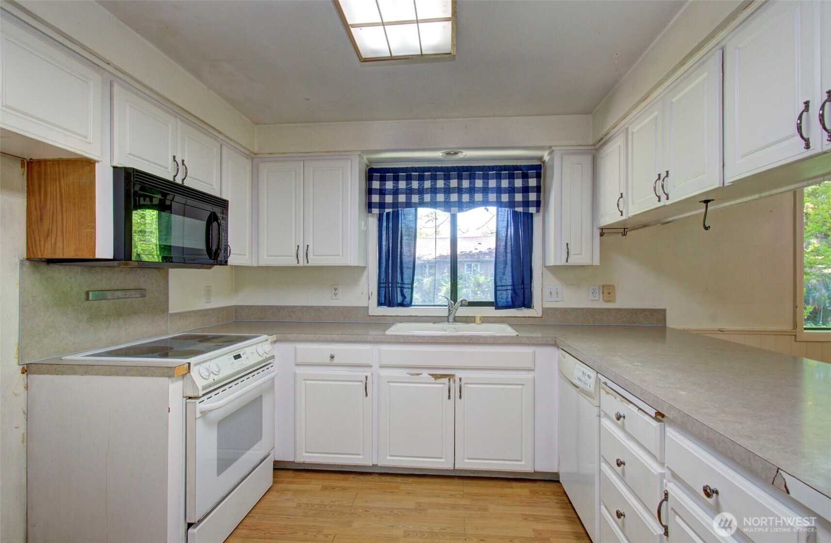 324 NW 8th Street