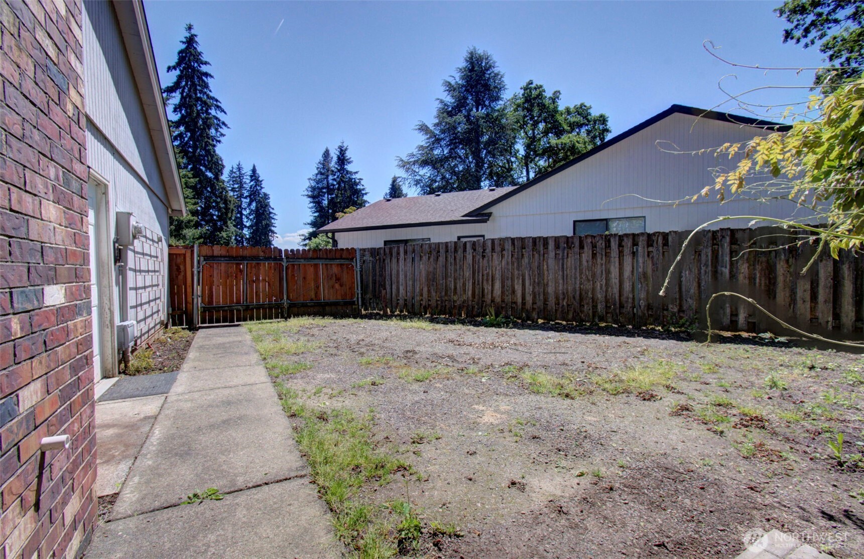 324 NW 8th Street