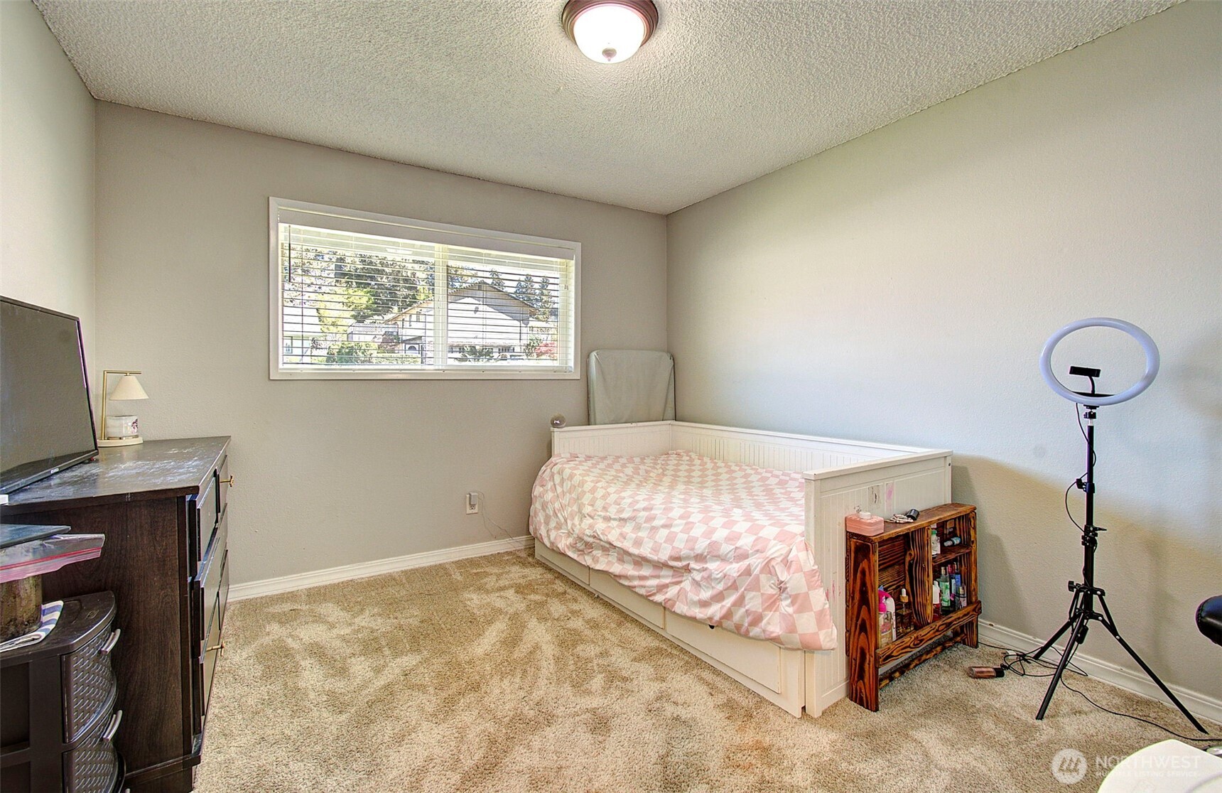 9808 NE 114th Avenue