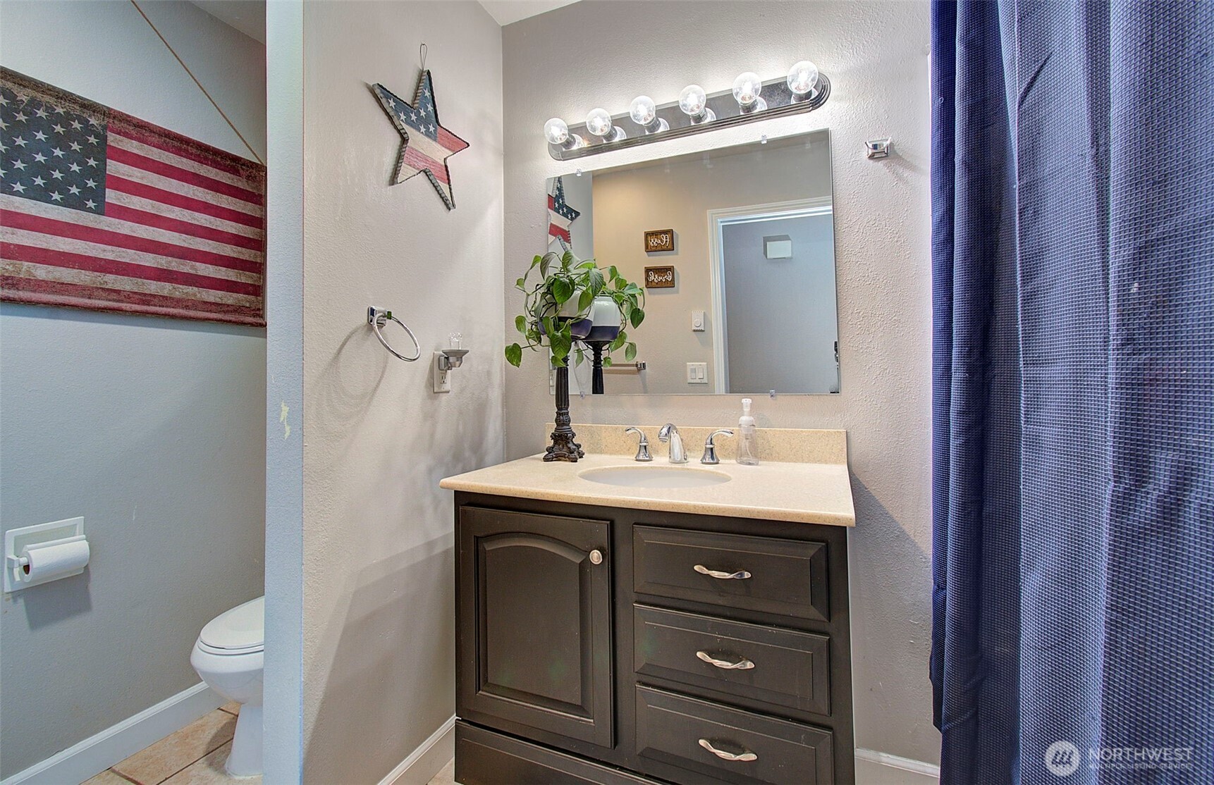 9808 NE 114th Avenue