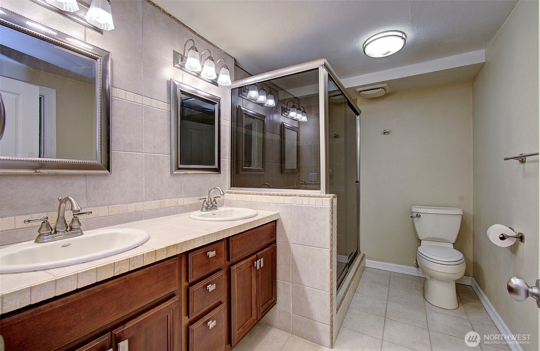 5585 E Evergreen Boulevard Unit: 5302