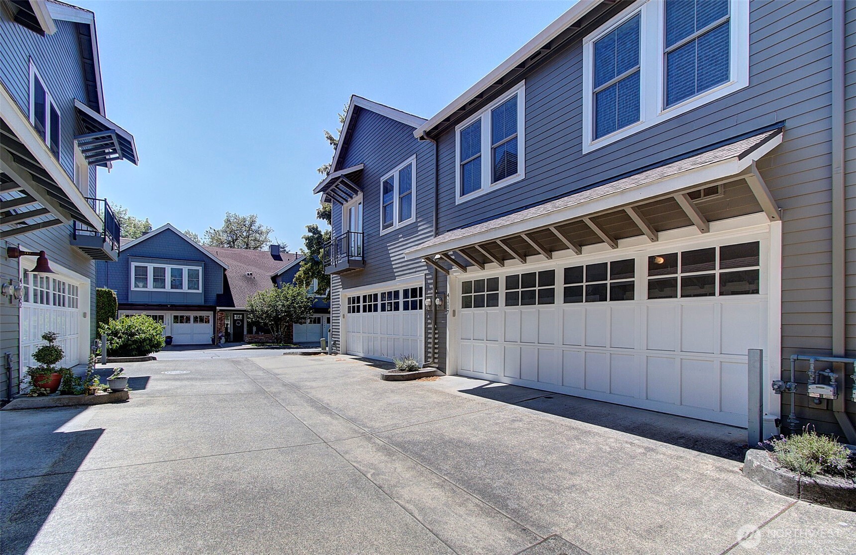 4117 NW 77th Avenue