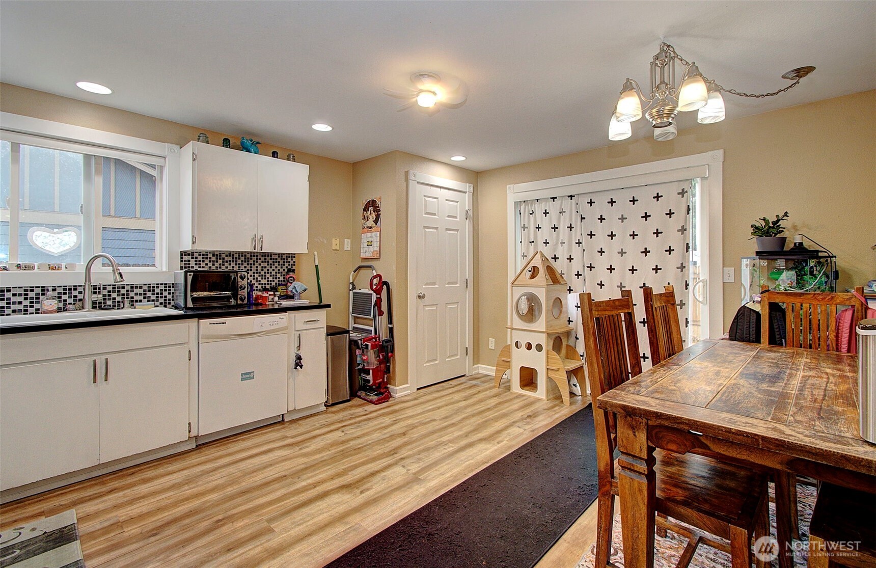 16002 NE 74th Street