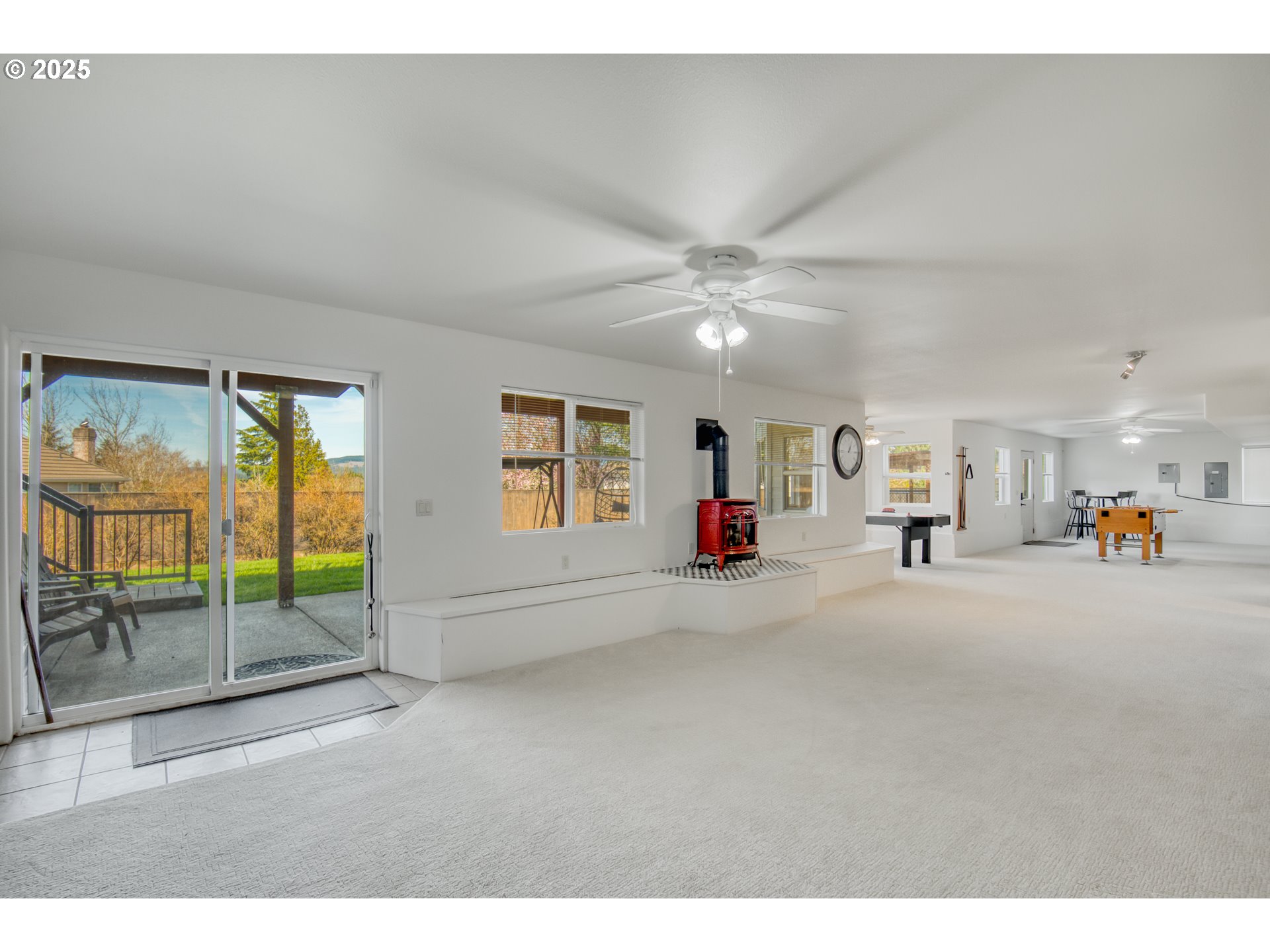 1633 NW 43RD AVE