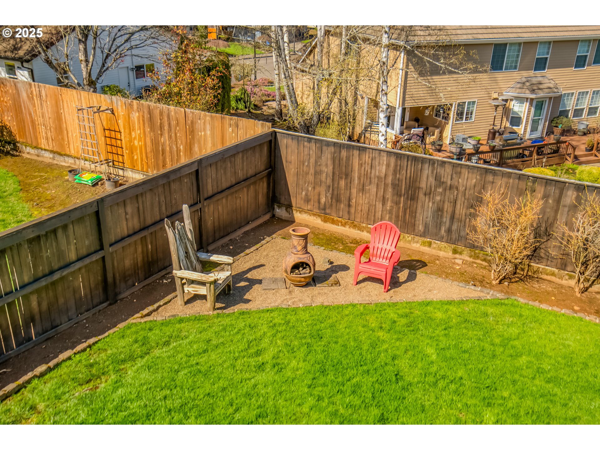 1633 NW 43RD AVE