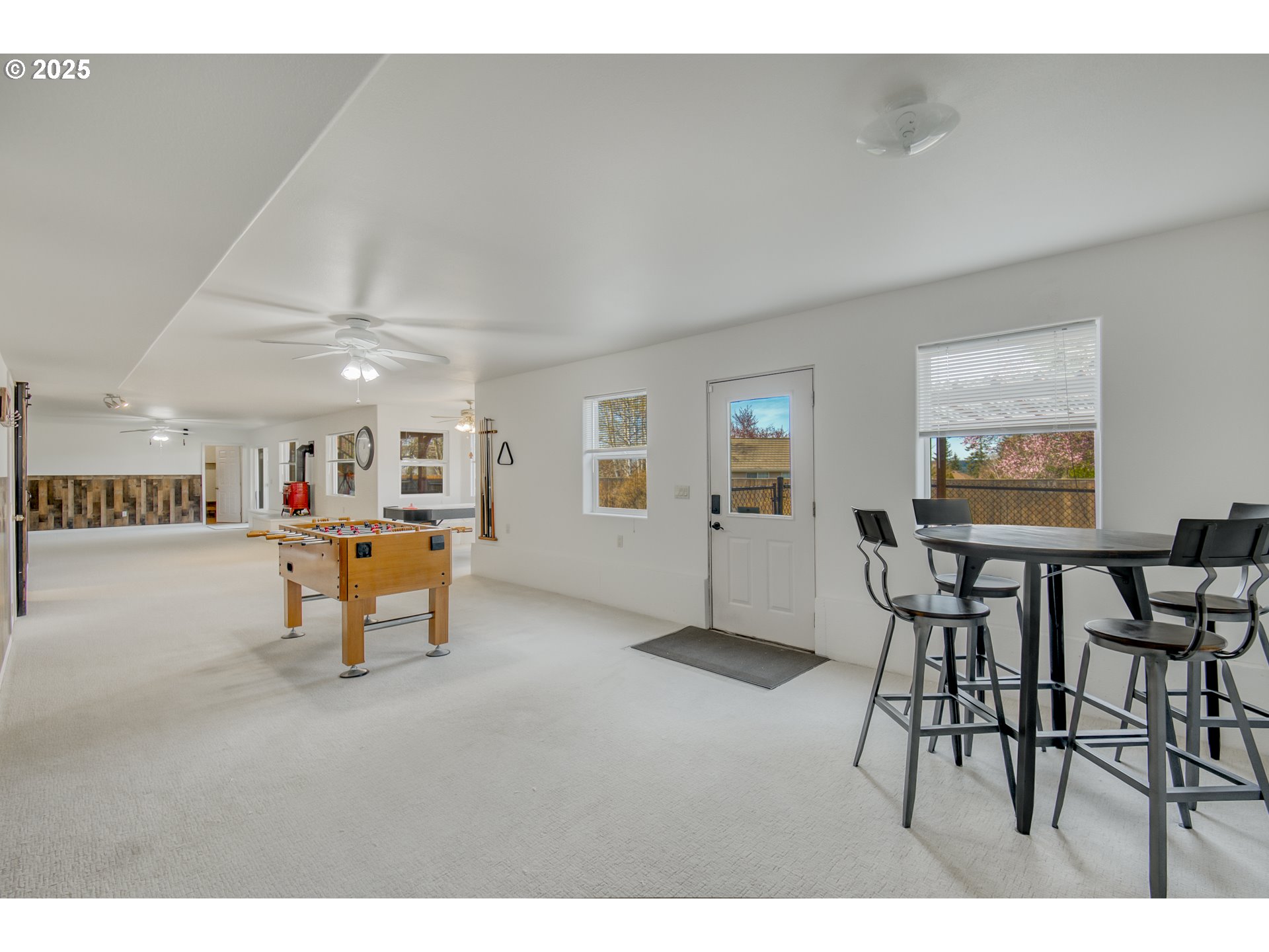 1633 NW 43RD AVE