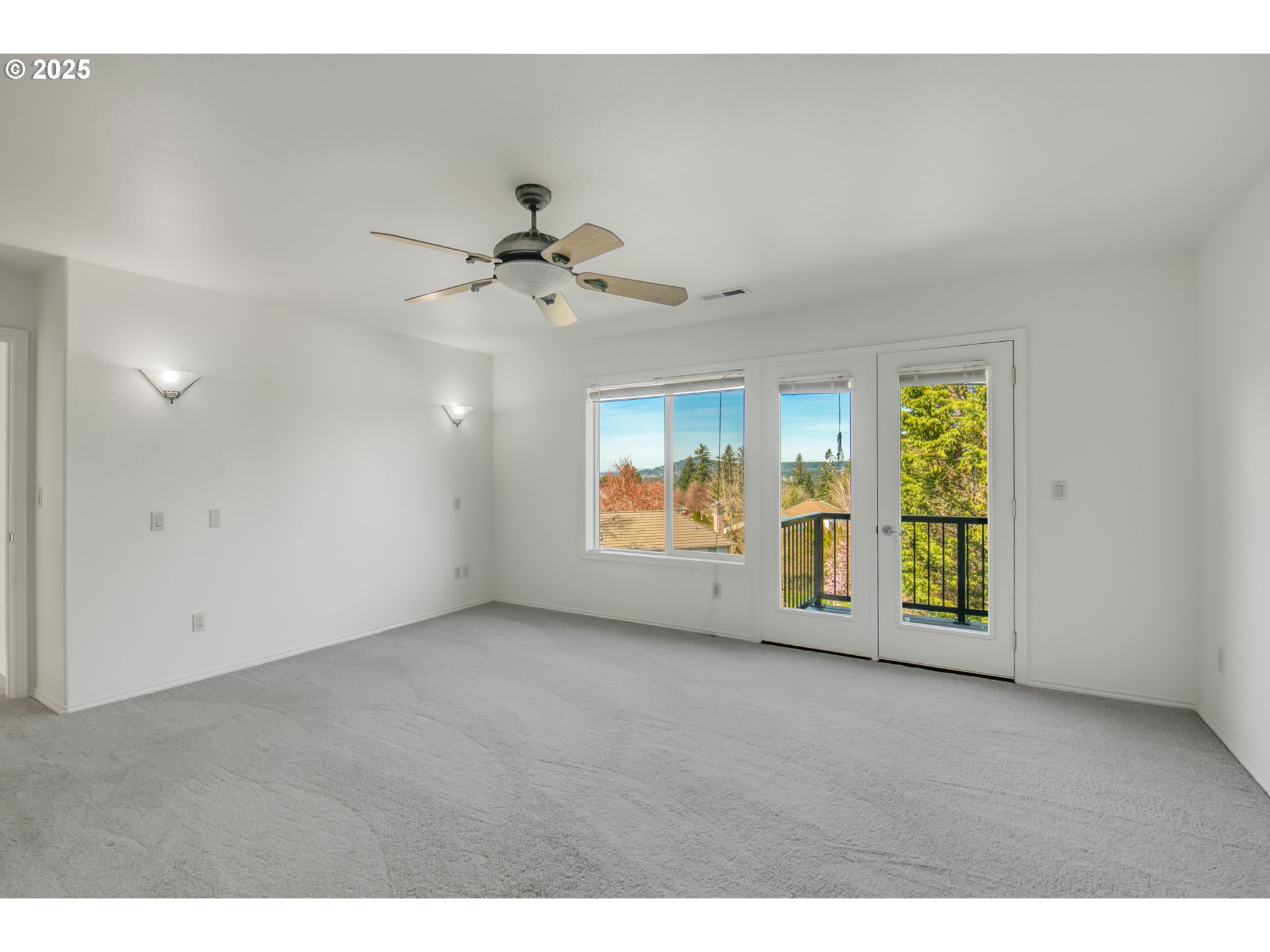 1633 NW 43RD AVE