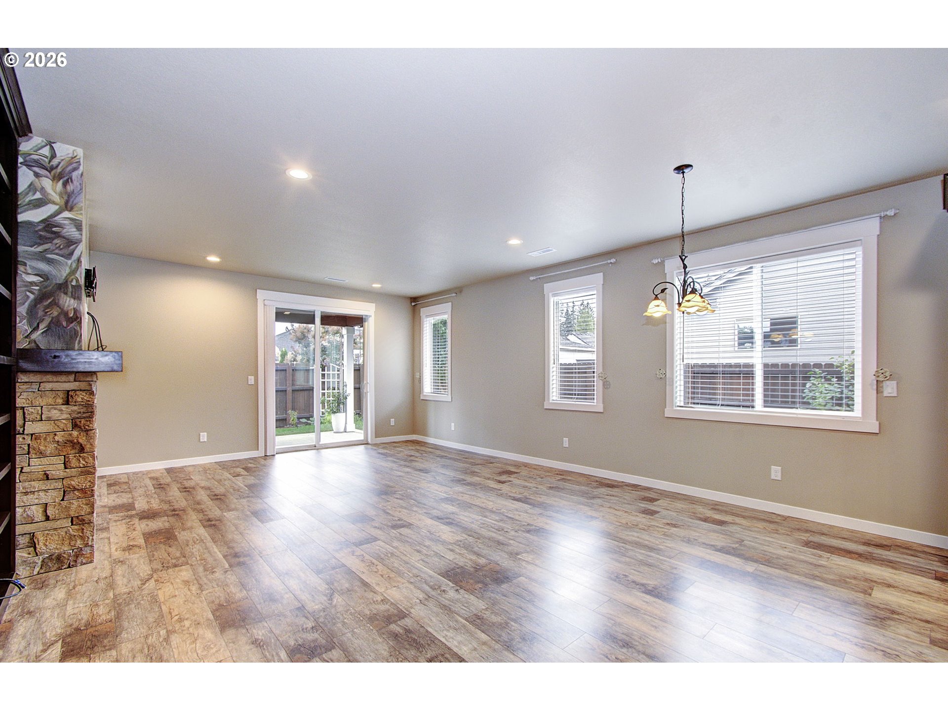 1919 SE 25TH WAY