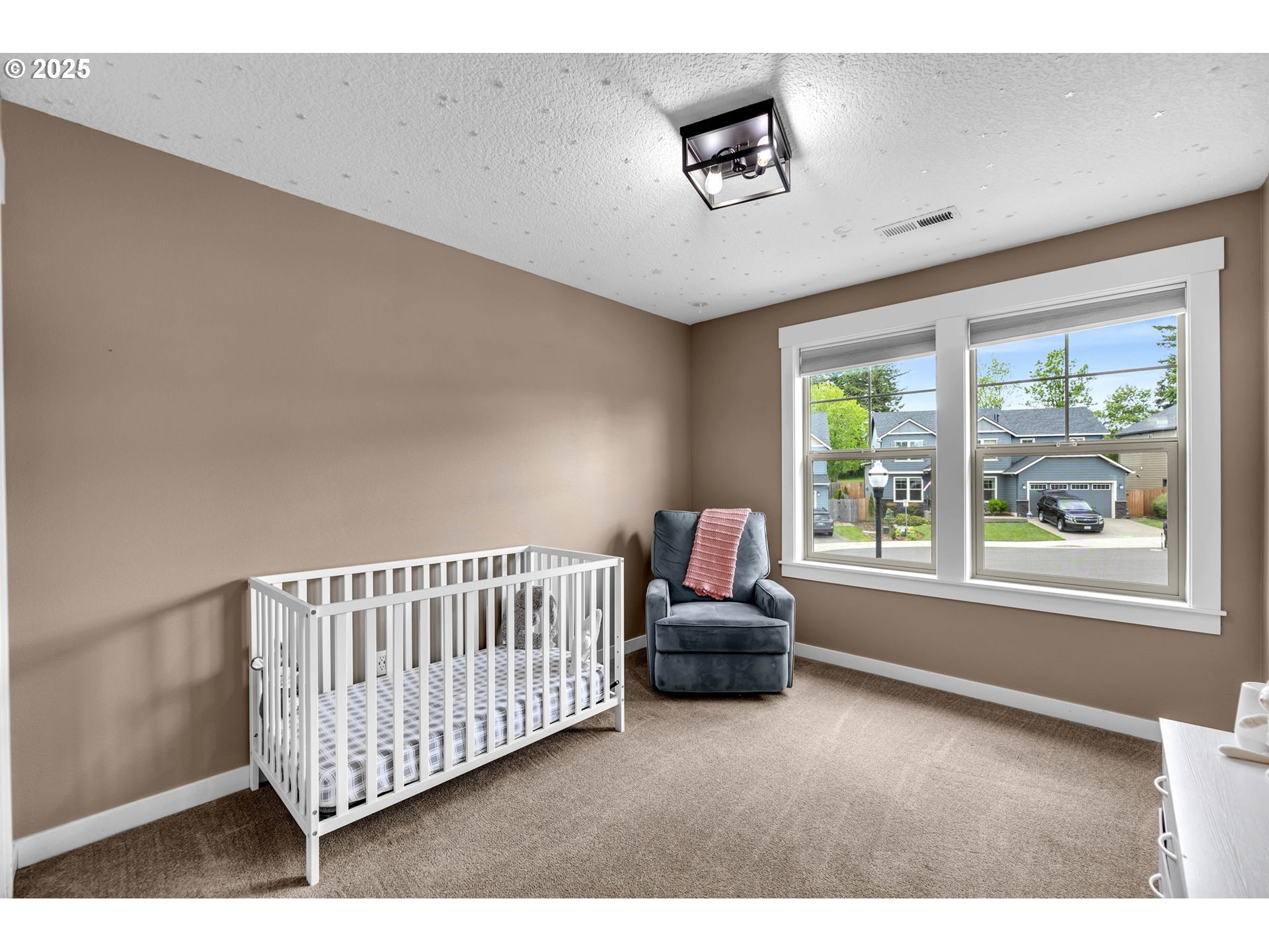 3924 NE TACOMA CT